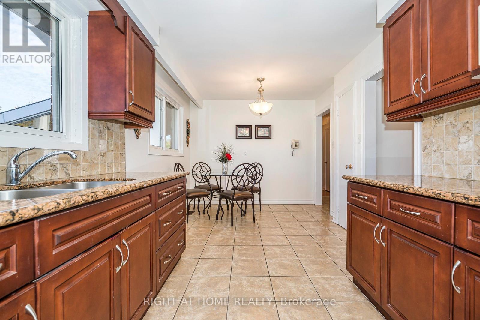 12 Scarden Avenue Property Photo 13