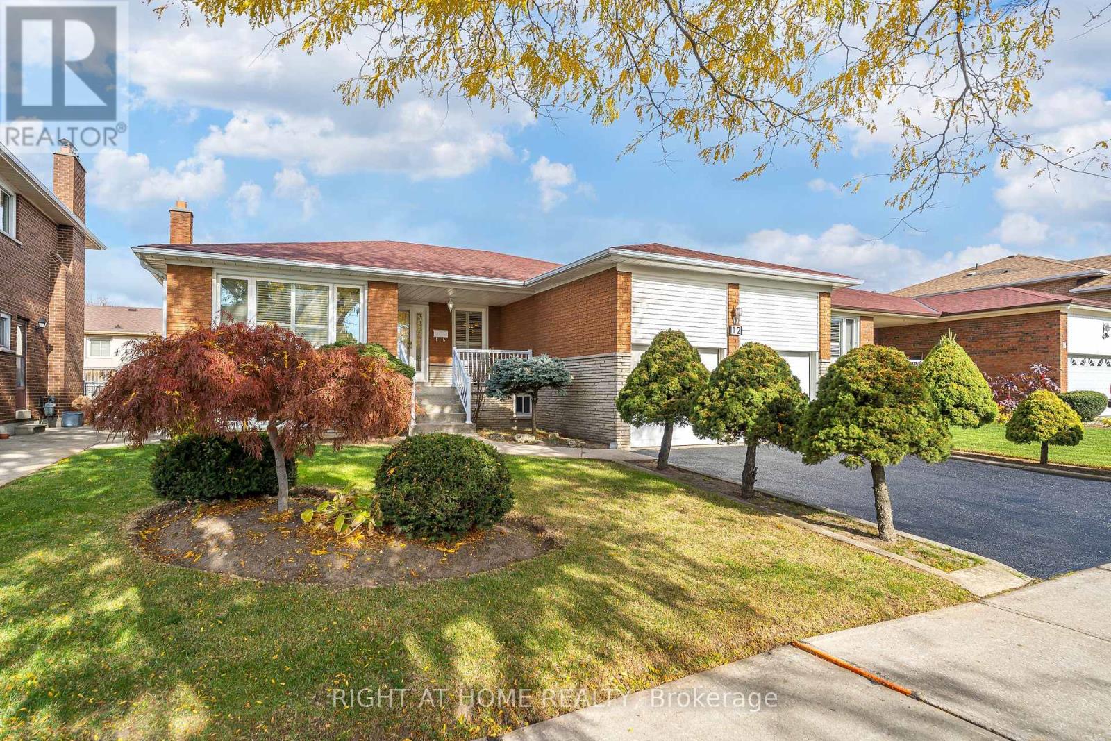 12 Scarden Avenue Property Photo 40