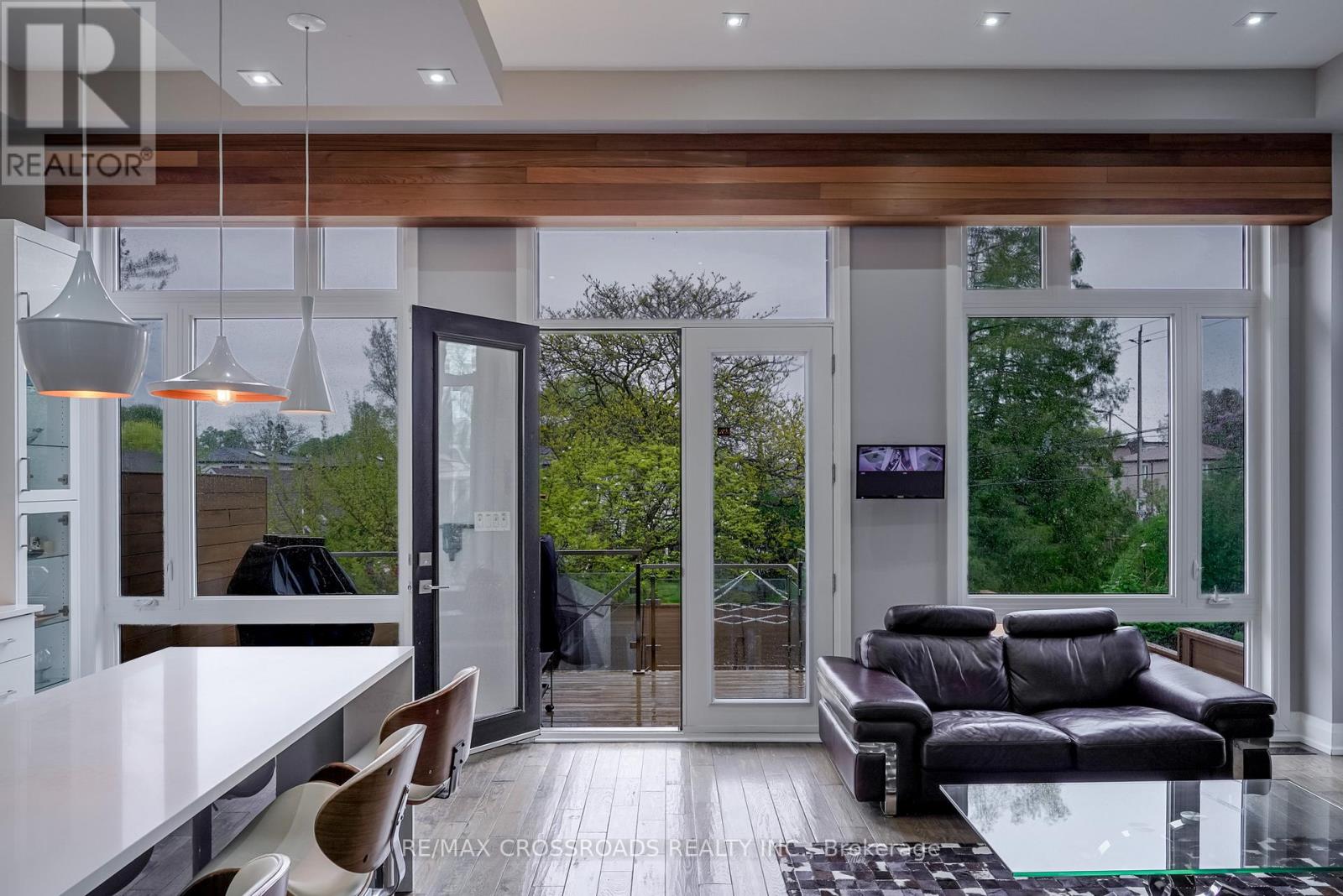 1a Roblin Avenue Property Photo 18