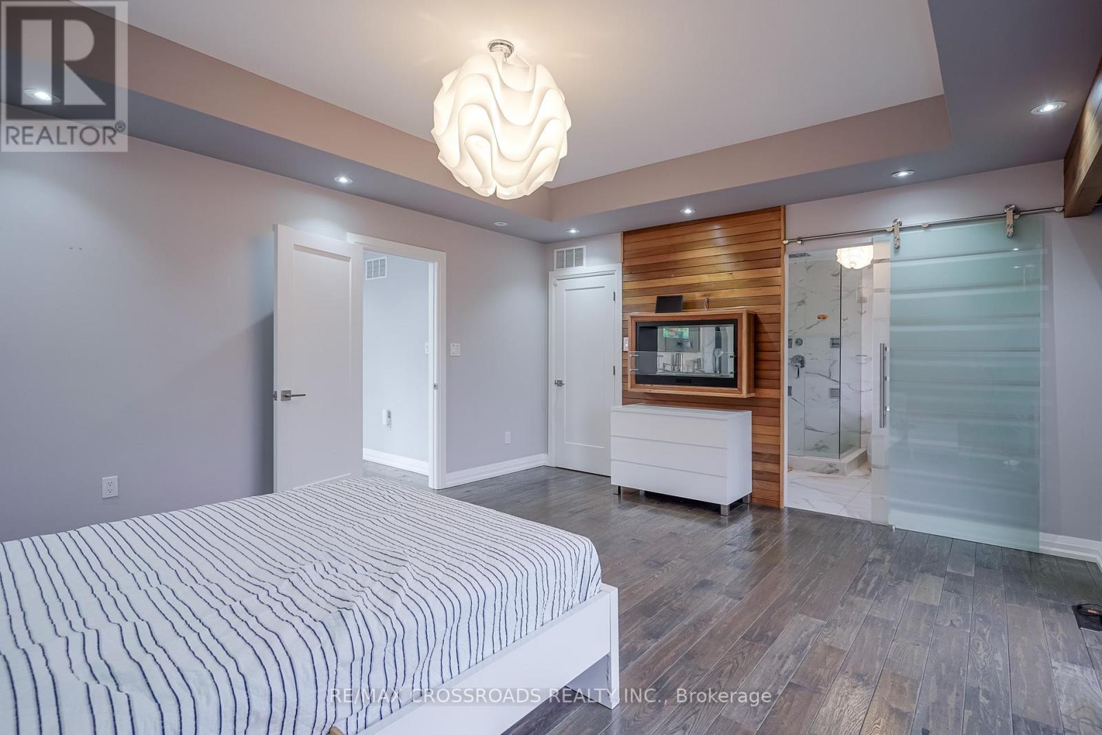 1a Roblin Avenue Property Photo 25