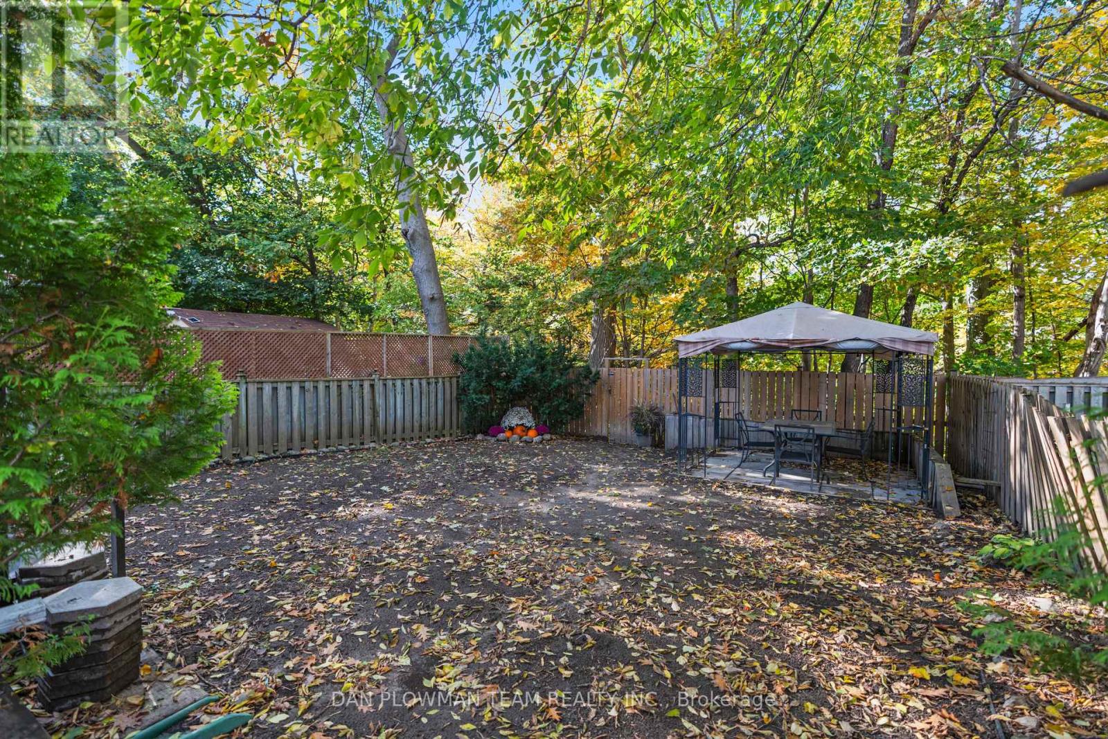 1092 Central Park Boulevard Property Photo 27