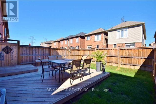 10 Powlesland Street Property Photo 17