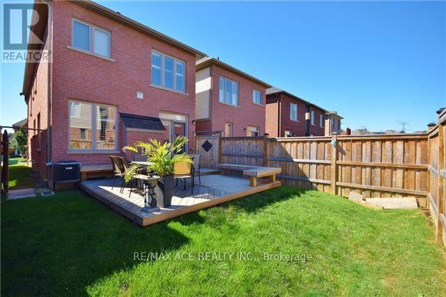 10 Powlesland Street Property Photo 18