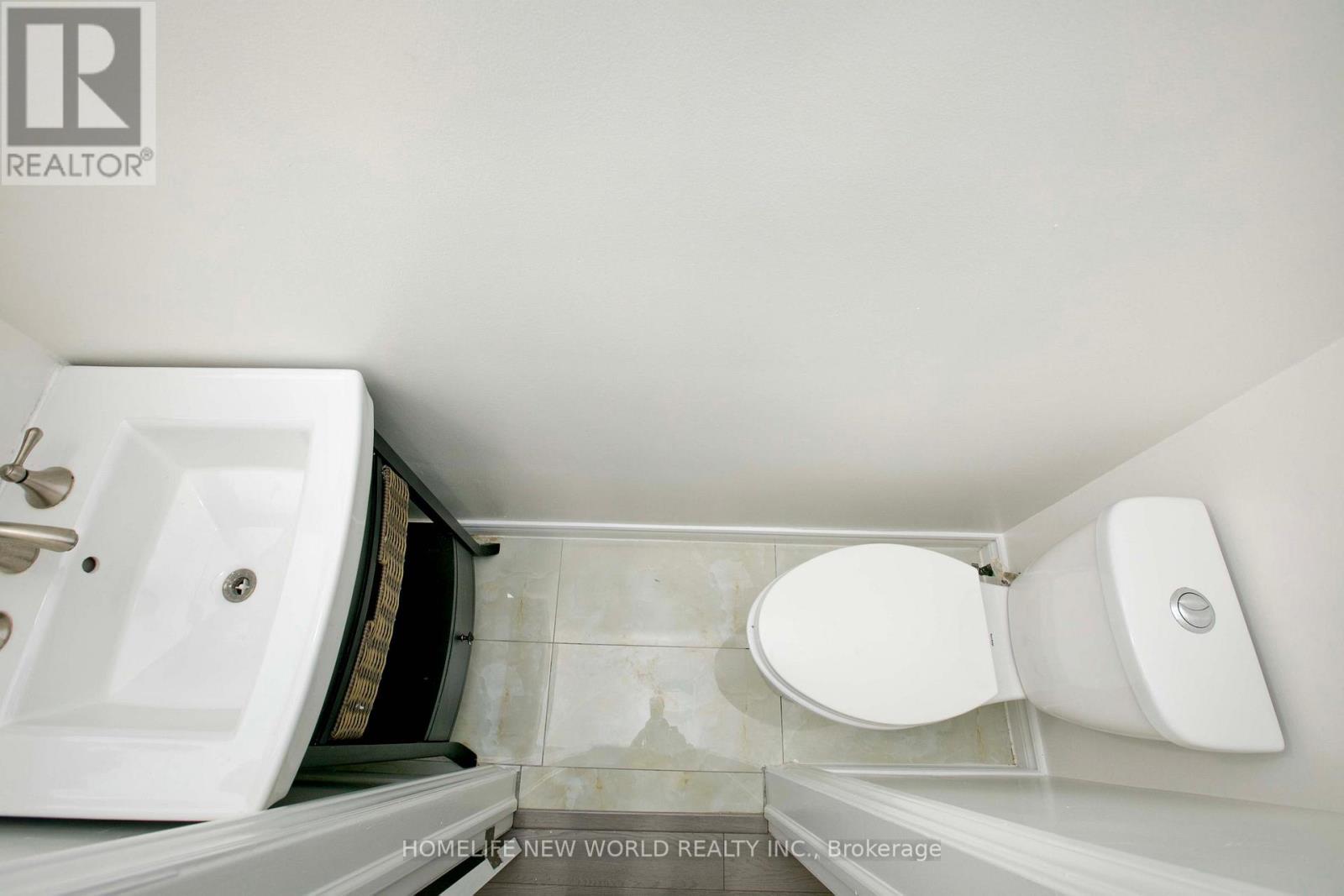 49 Thorncroft Crescent Property Photo 11