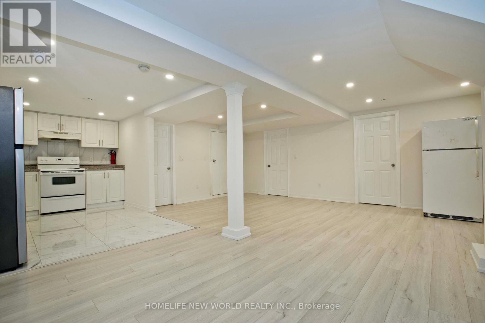 49 Thorncroft Crescent Property Photo 19