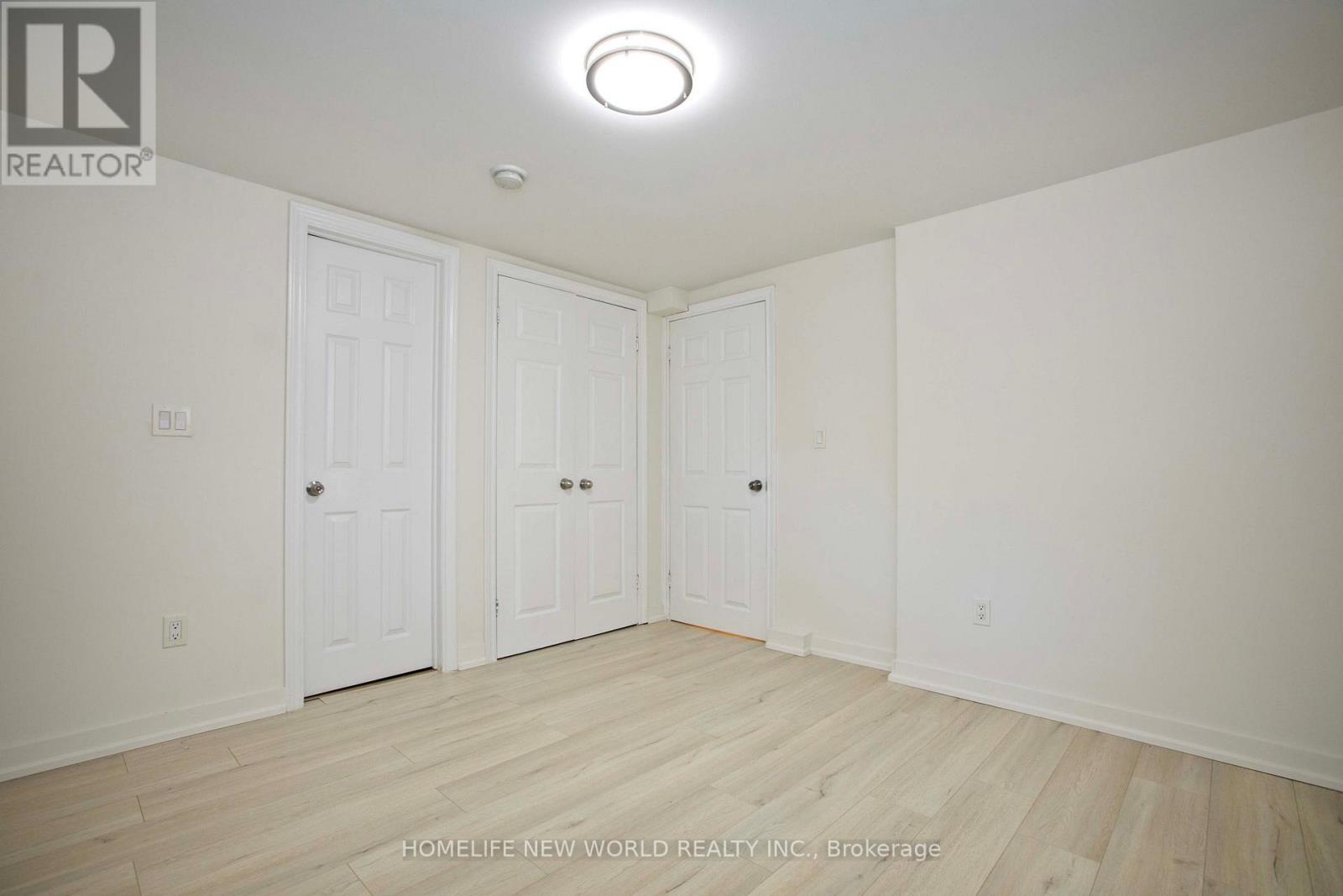 49 Thorncroft Crescent Property Photo 23