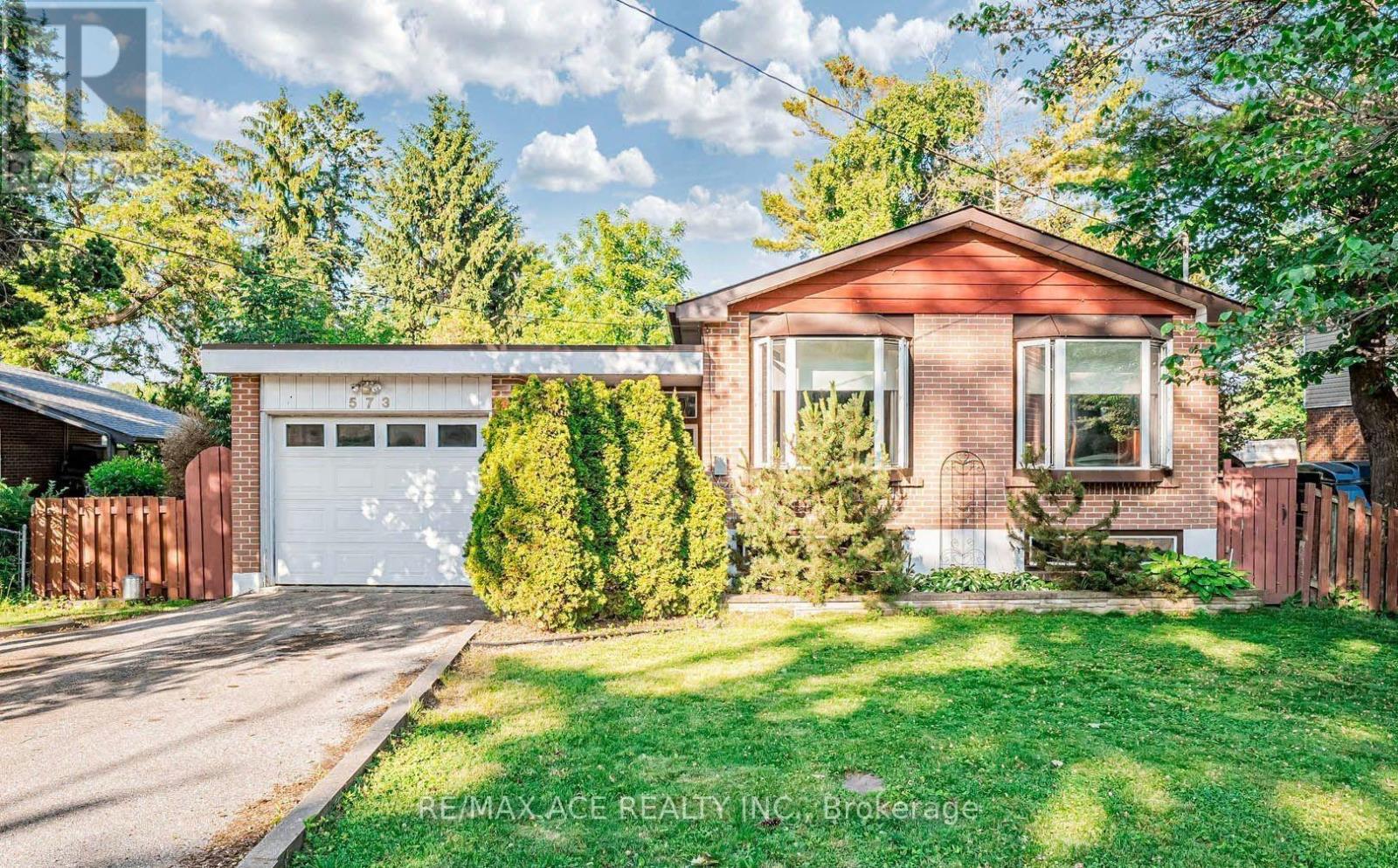 573 Marksbury Road Property Photo 1