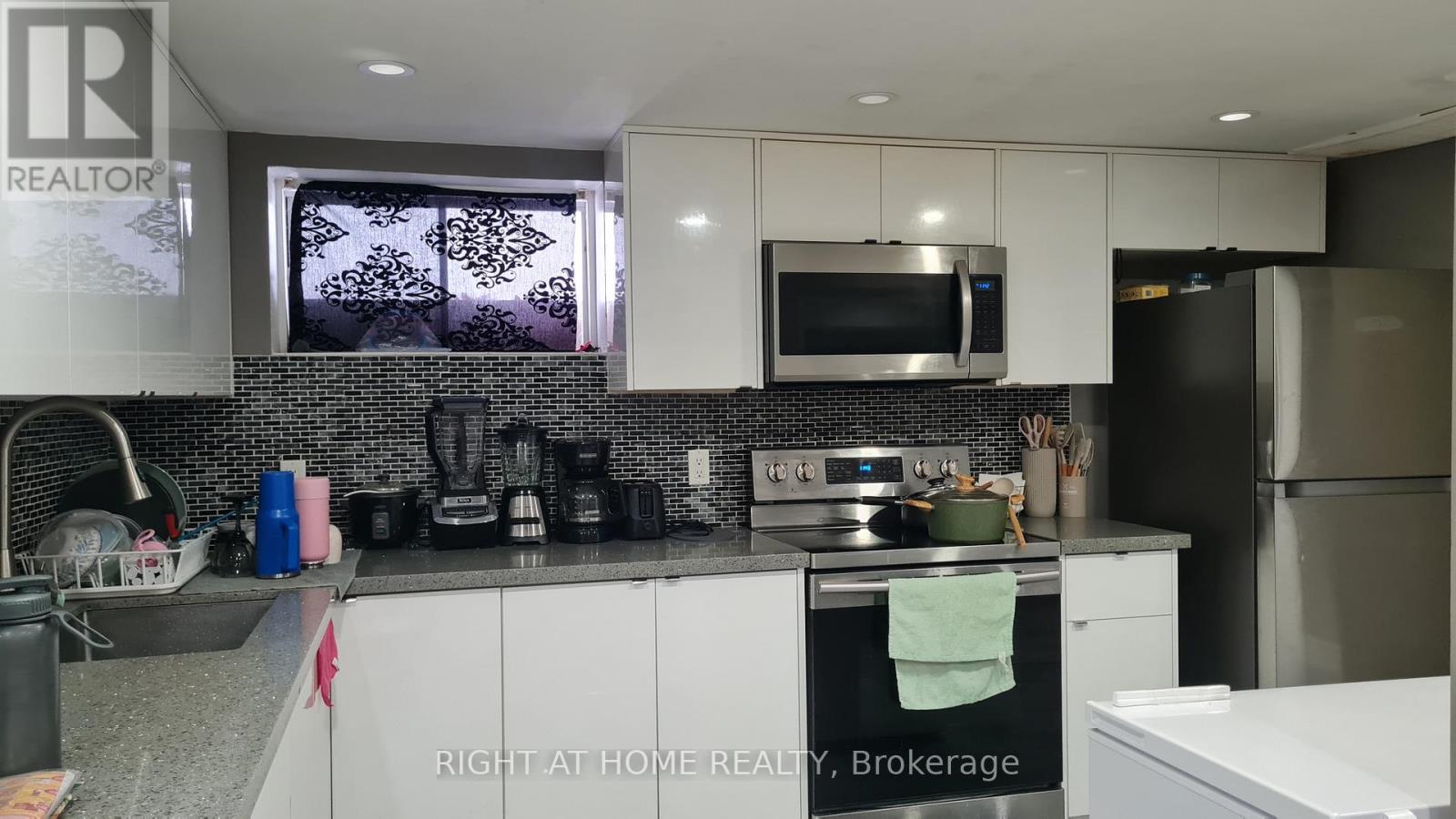 124 Overture Road Property Photo 37