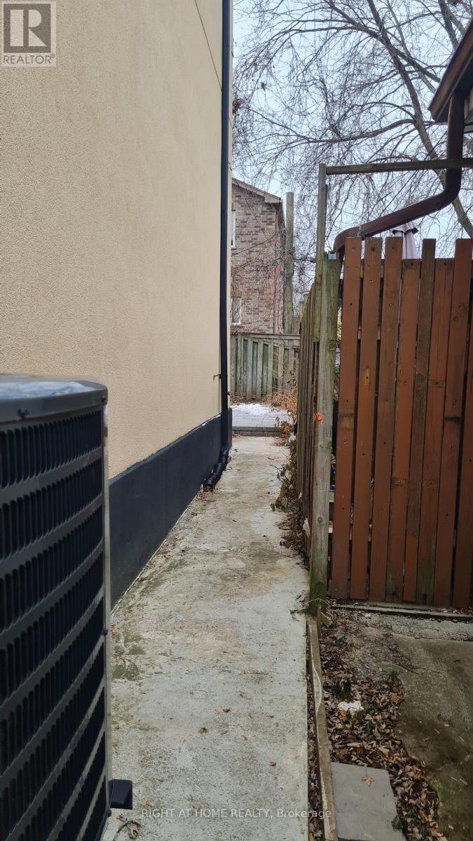 Bsmt - 10 Emmott Avenue Property Photo 2