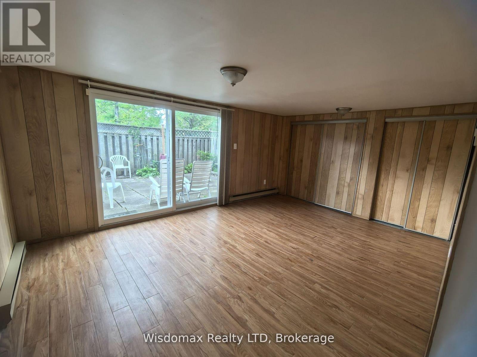 Hs47 - 3100 Kingston Road Property Photo 30