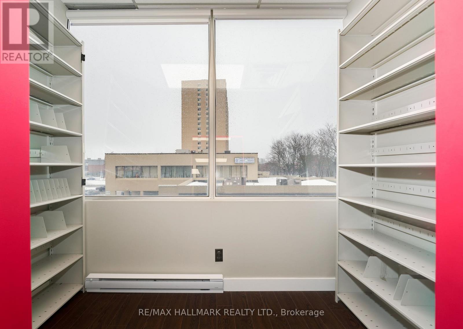 201 - 3420 Finch Avenue E Property Photo 6