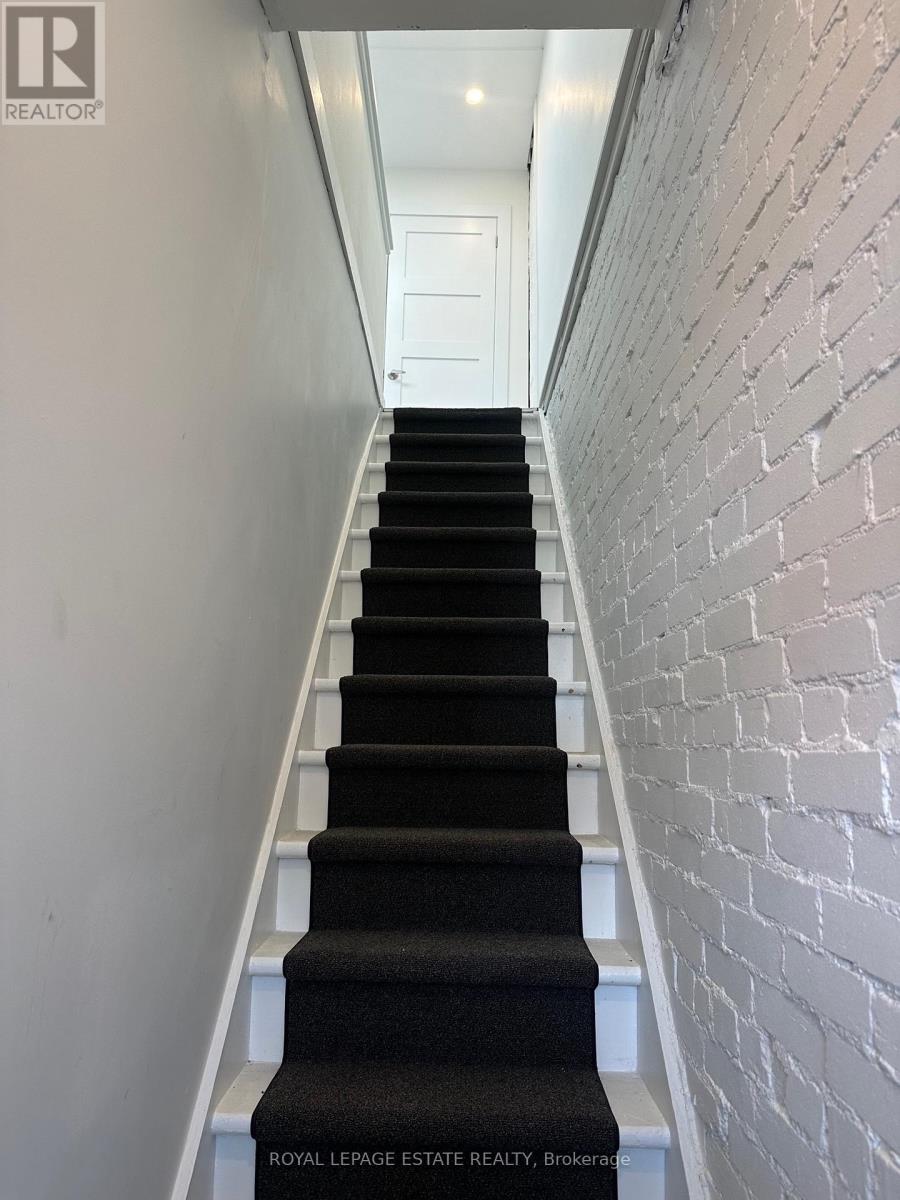 1007 Kingston Road Property Photo 14