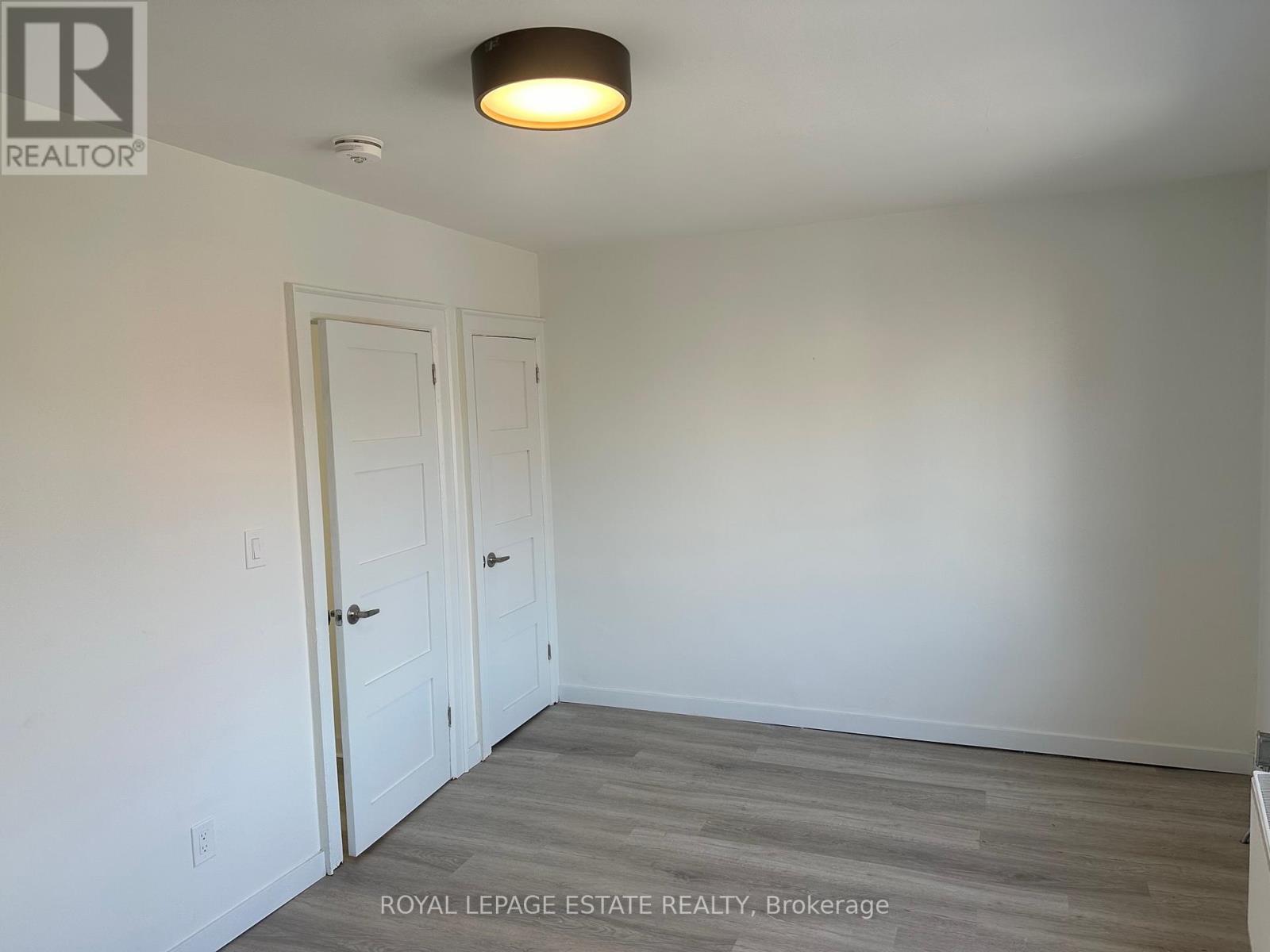 1007 Kingston Road Property Photo 22
