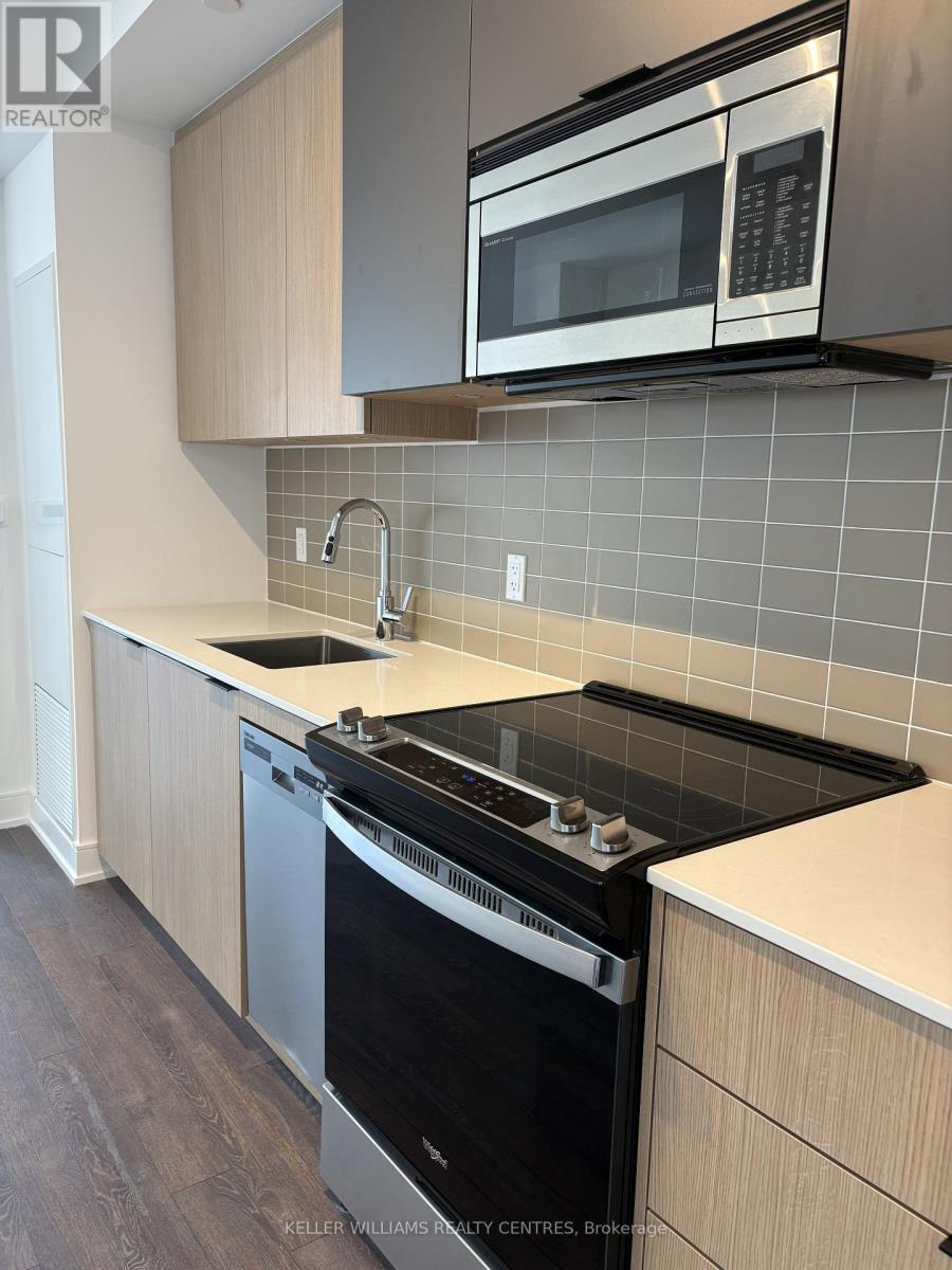 1001 - 1350 Ellesmere Road Property Photo 3