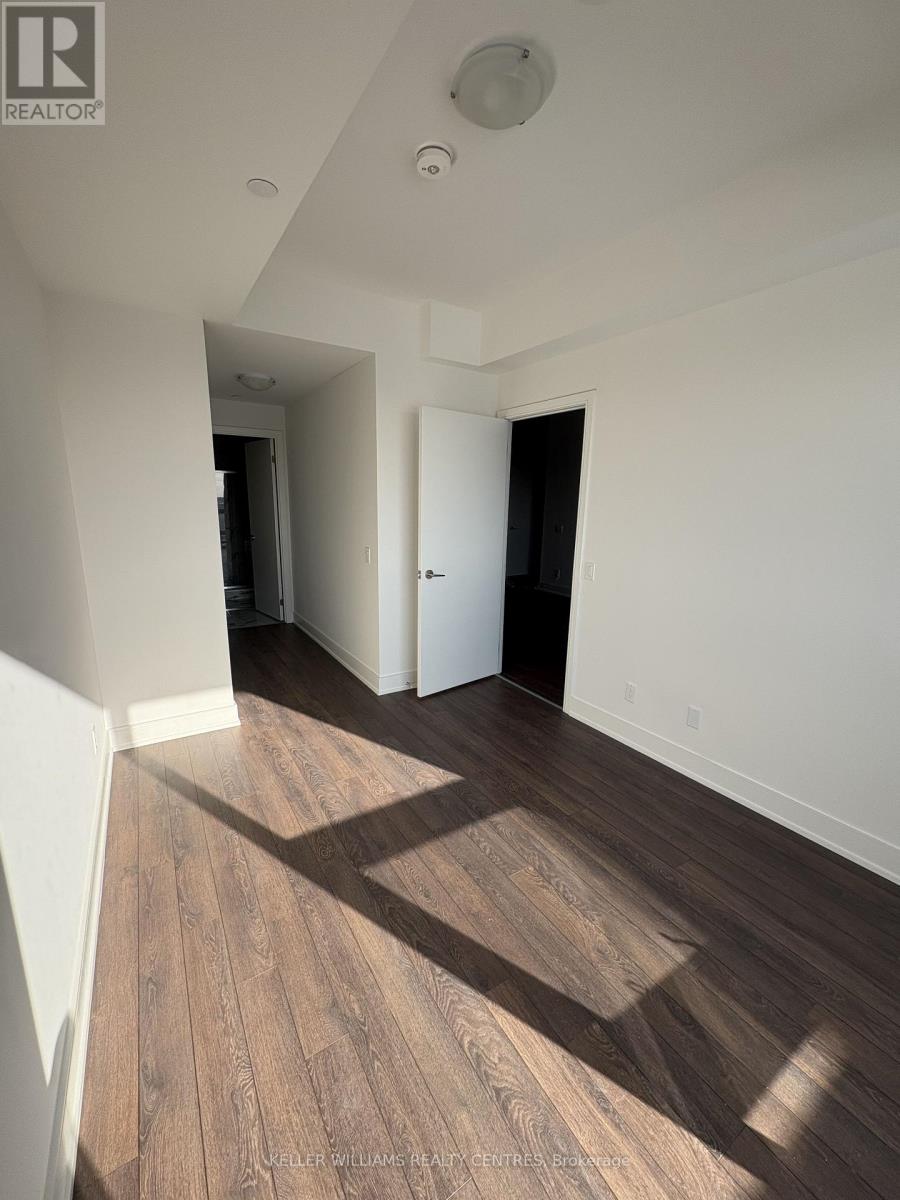 1001 - 1350 Ellesmere Road Property Photo 8