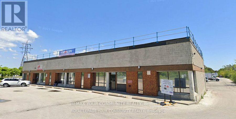1&2 - 689 Warden Avenue Property Photo 2