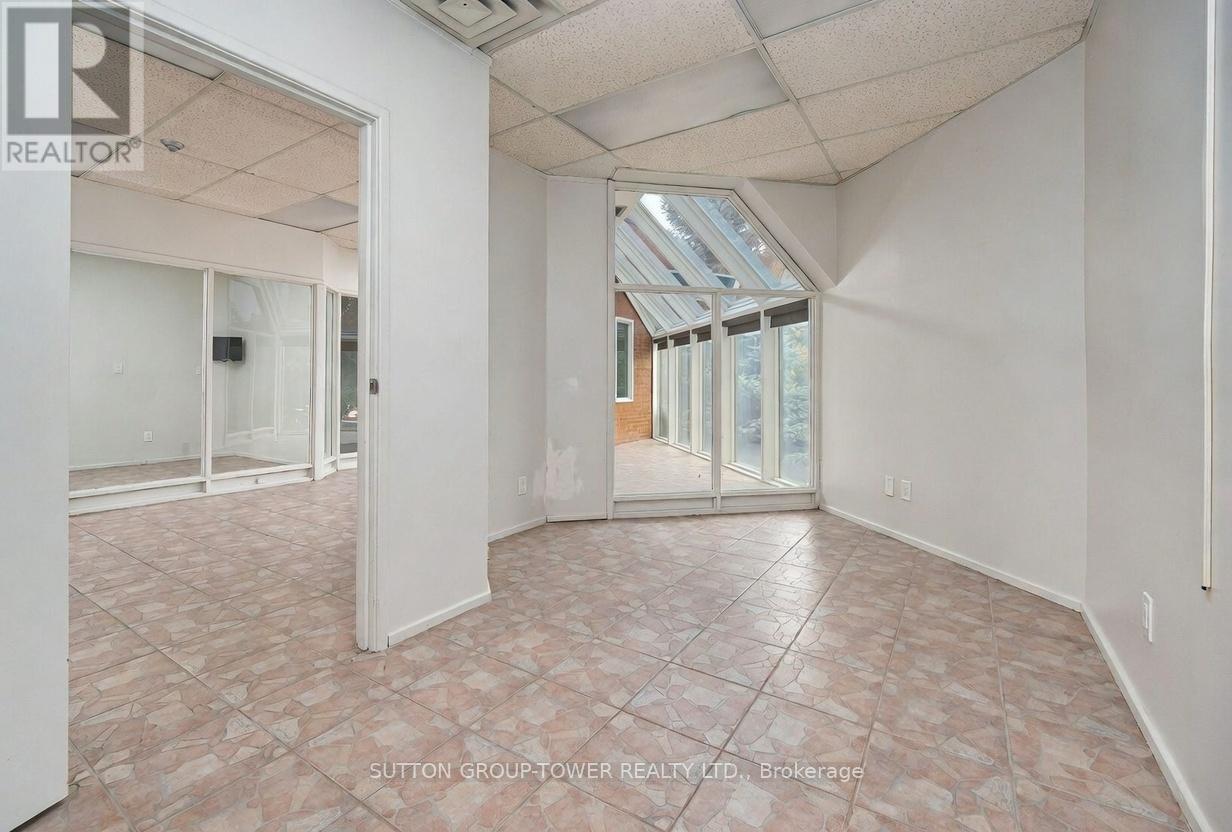 6 Collinsgrove Road Property Photo 11