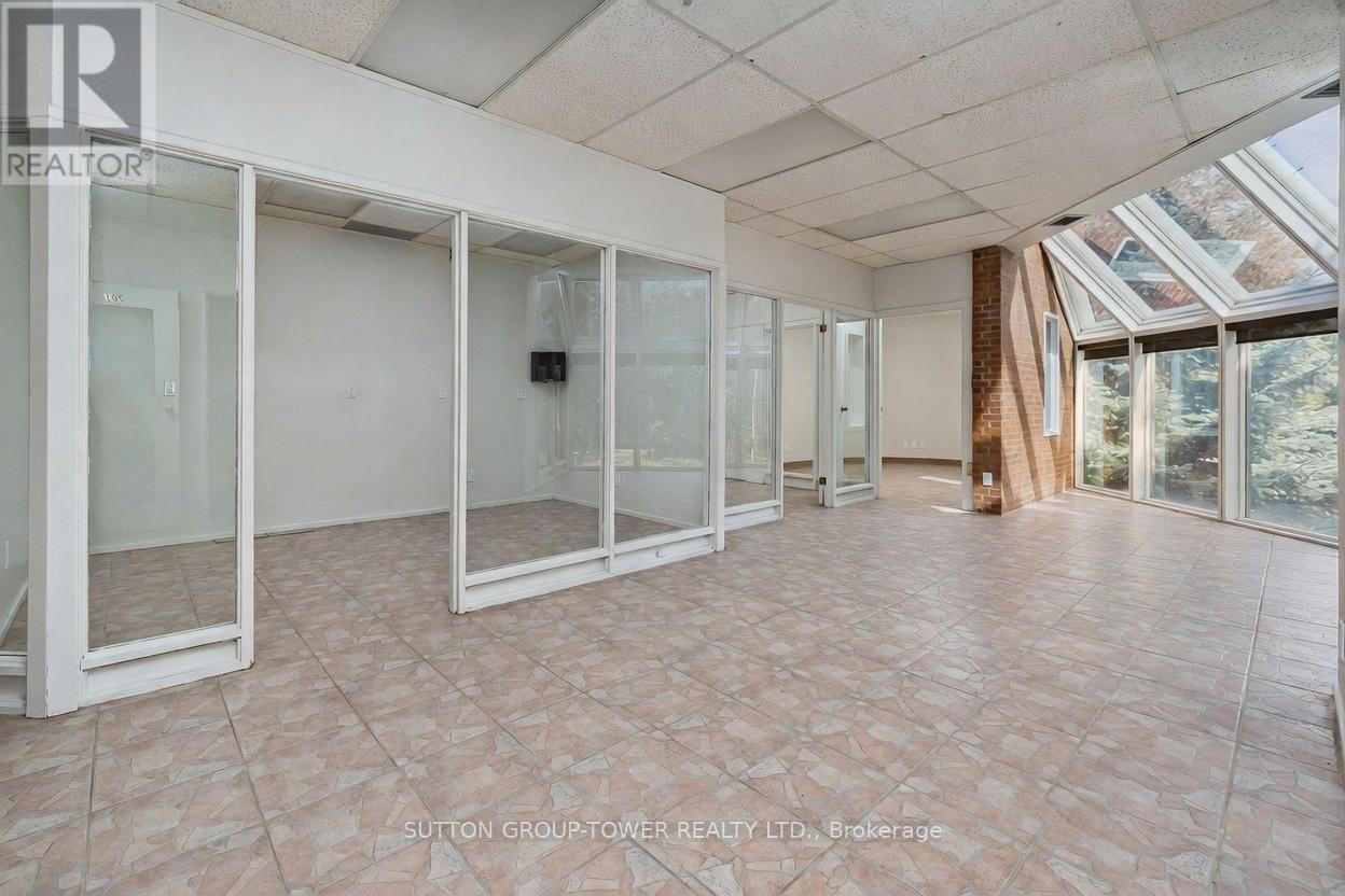 6 Collinsgrove Road Property Photo 12