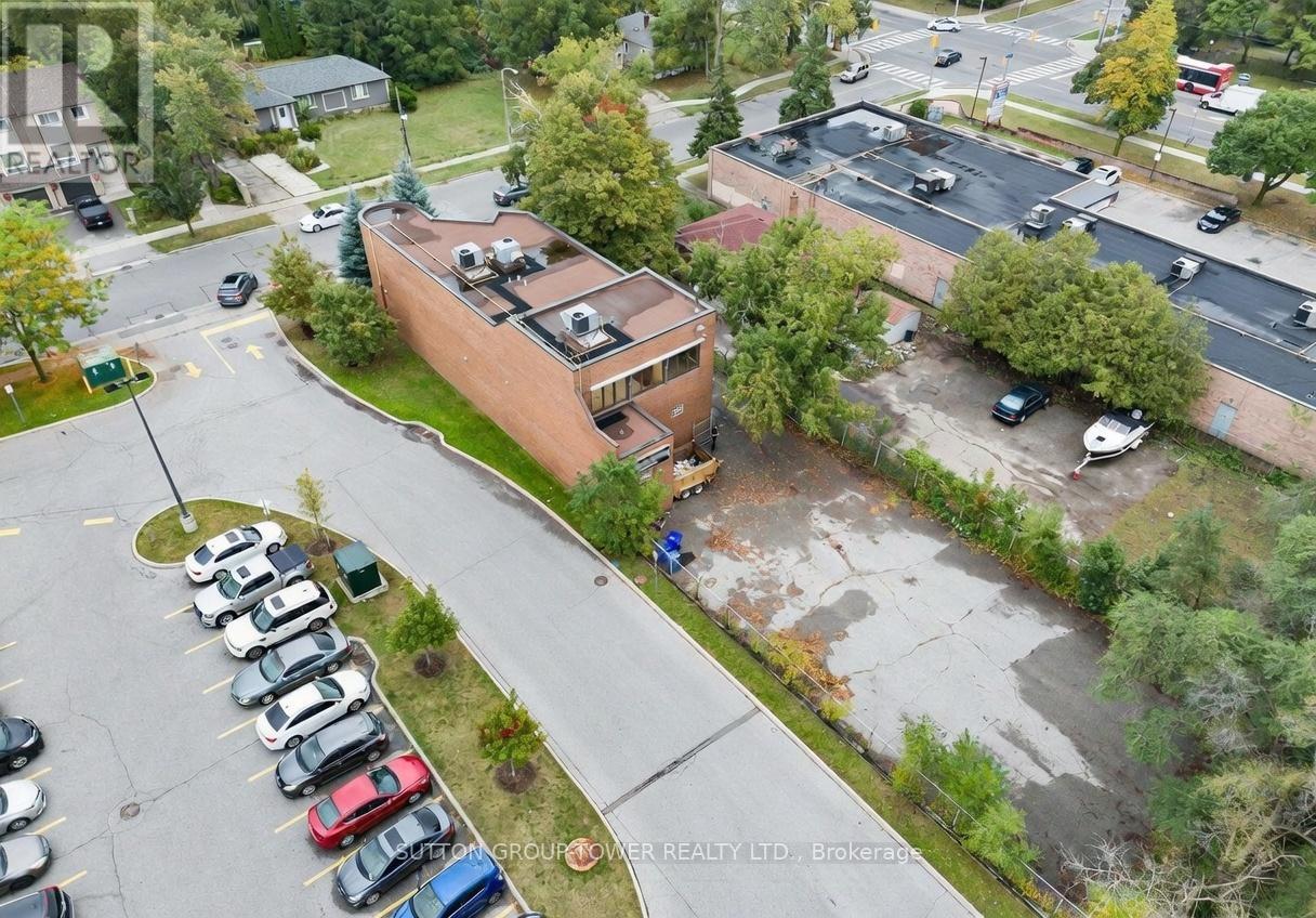 6 Collinsgrove Road Property Photo 24
