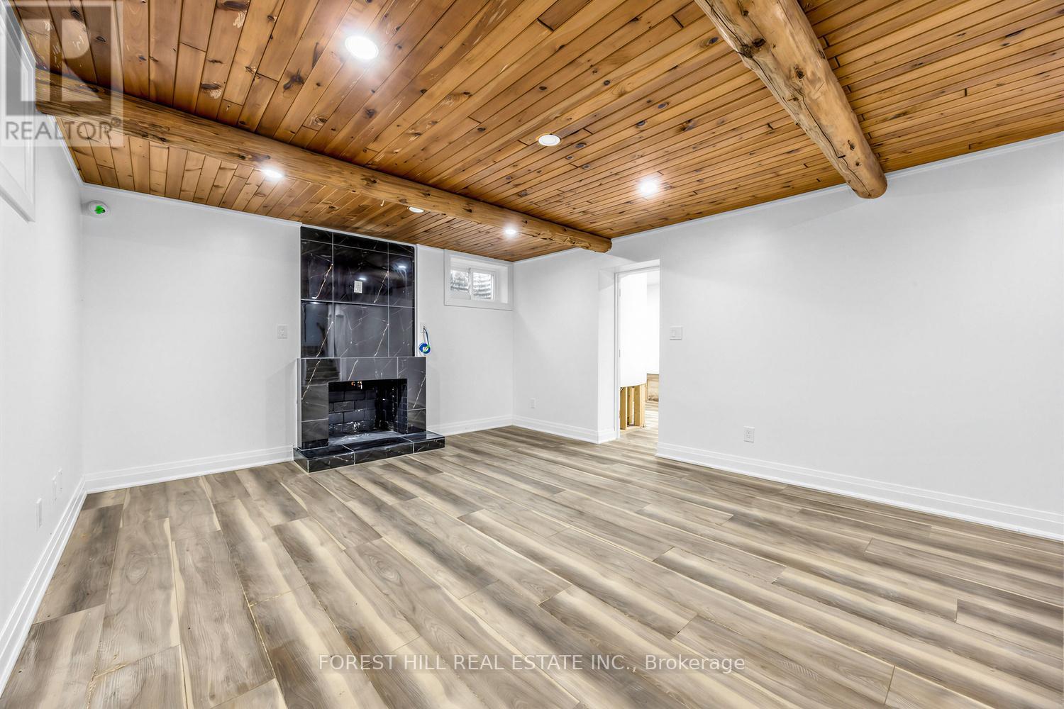 180 Glenwood Crescent Property Photo 33