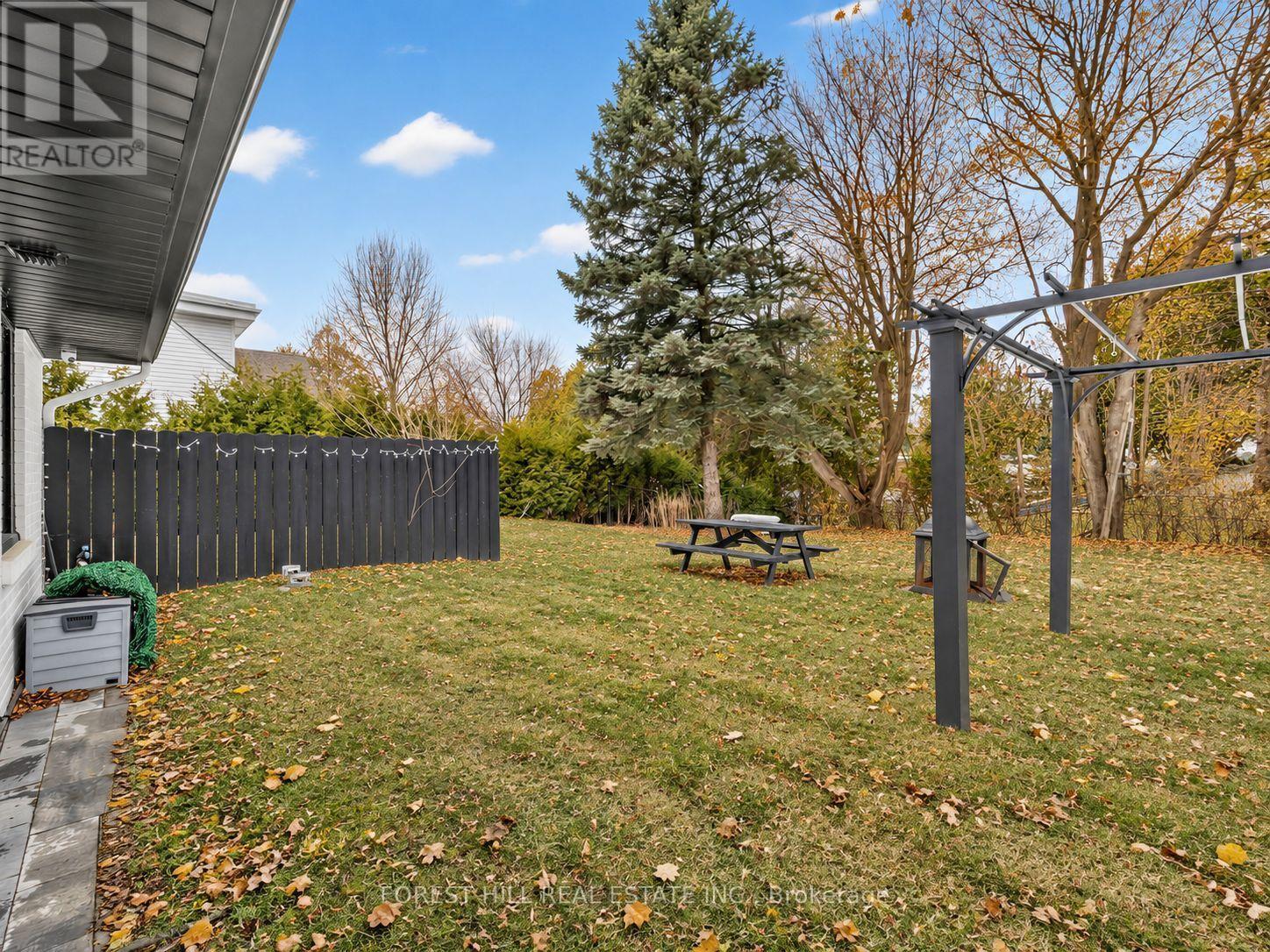 180 Glenwood Crescent Property Photo 42
