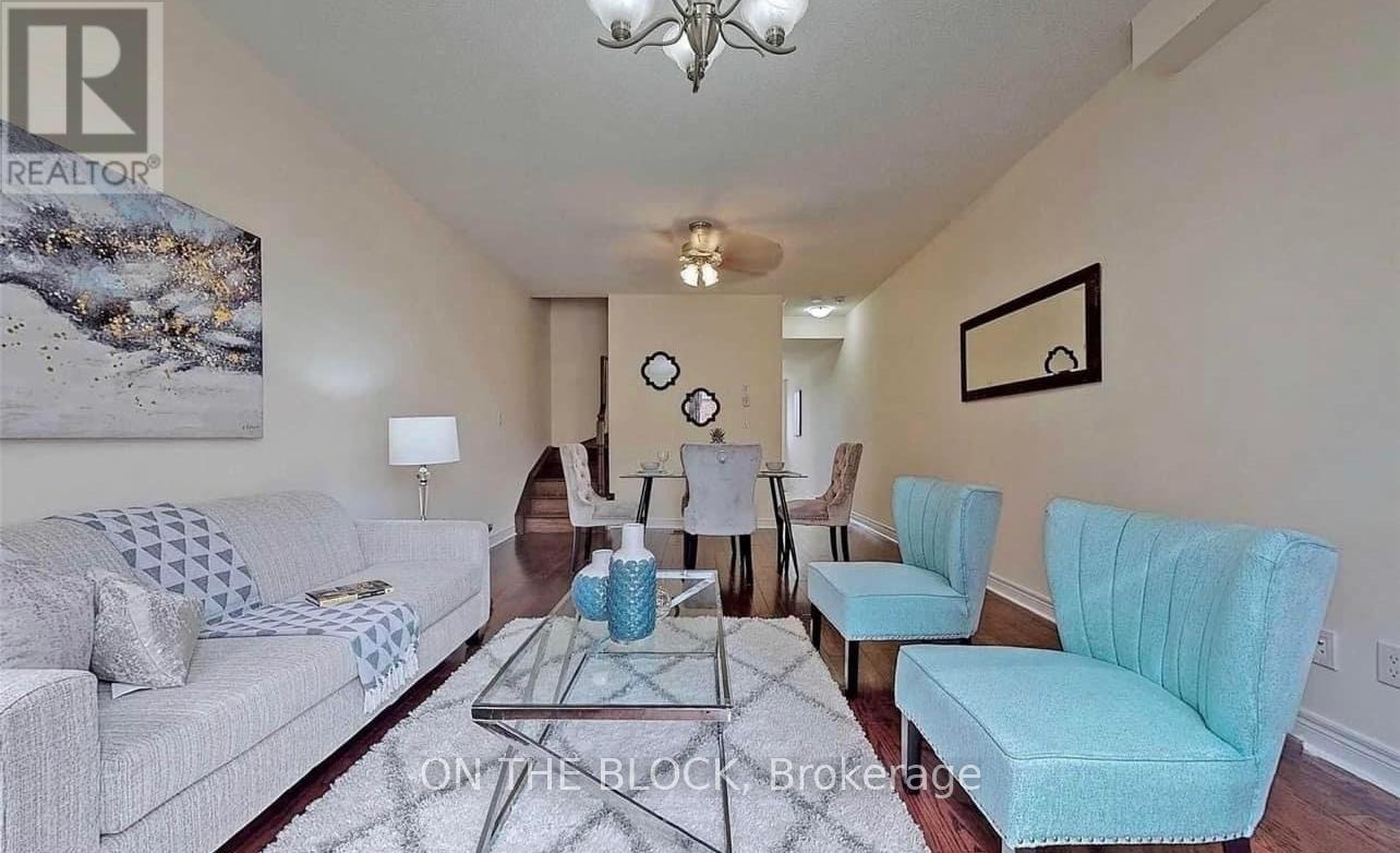 3761a St Clair Avenue E Property Photo 5