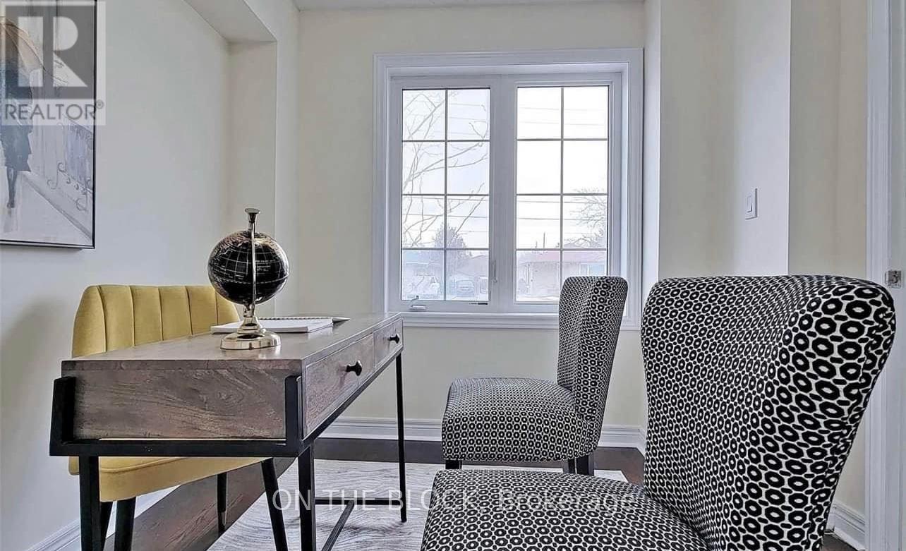 3761a St Clair Avenue E Property Photo 10