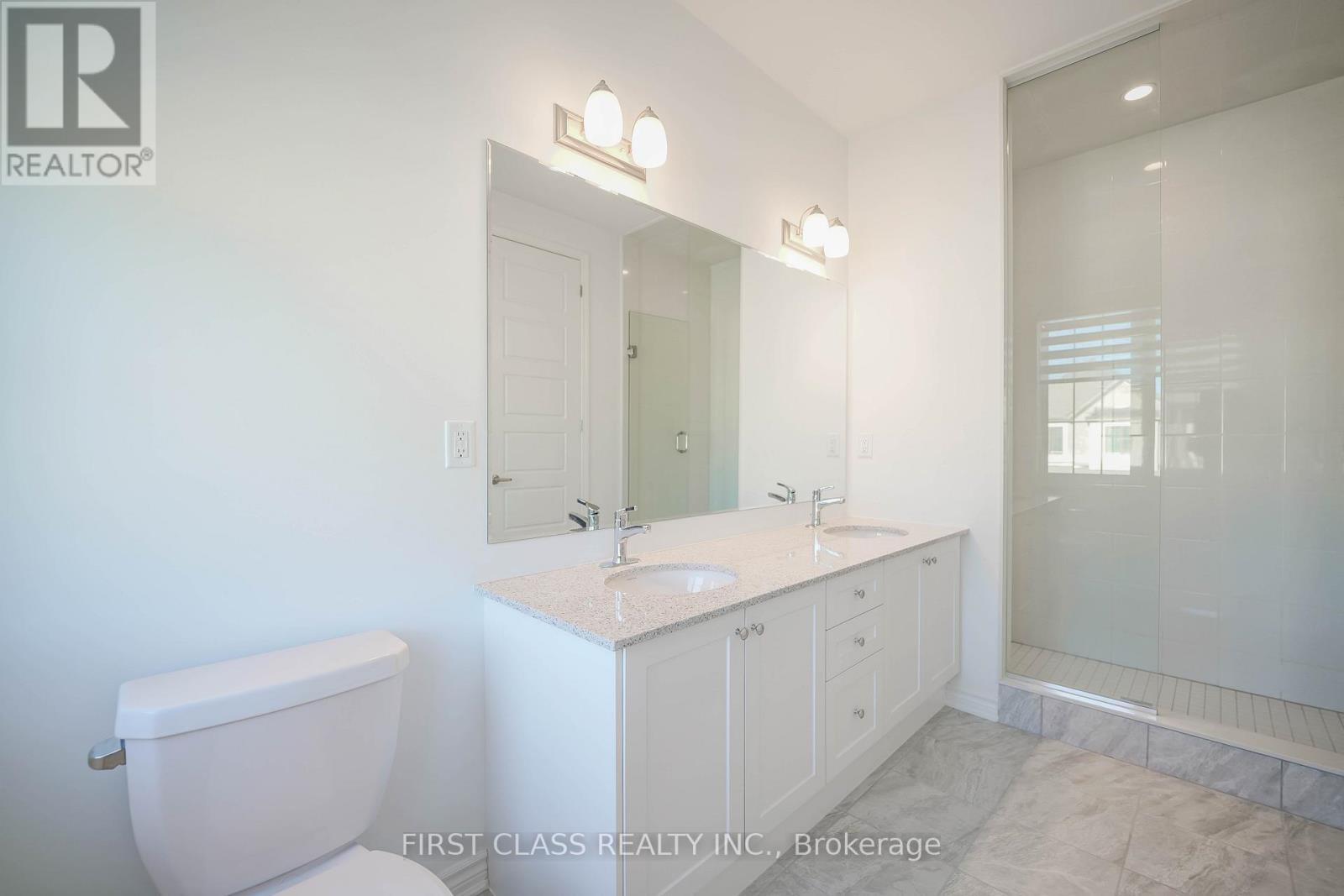 1913 Narcissus Gardens Property Photo 15