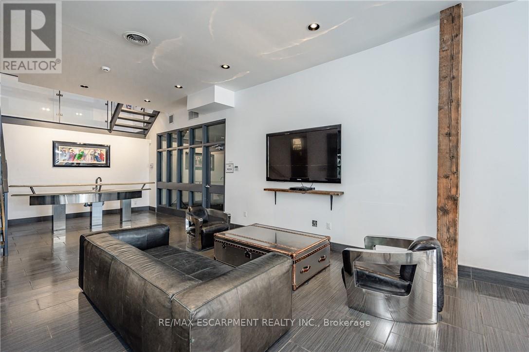 102 - 33 Villiers Street Property Photo 1