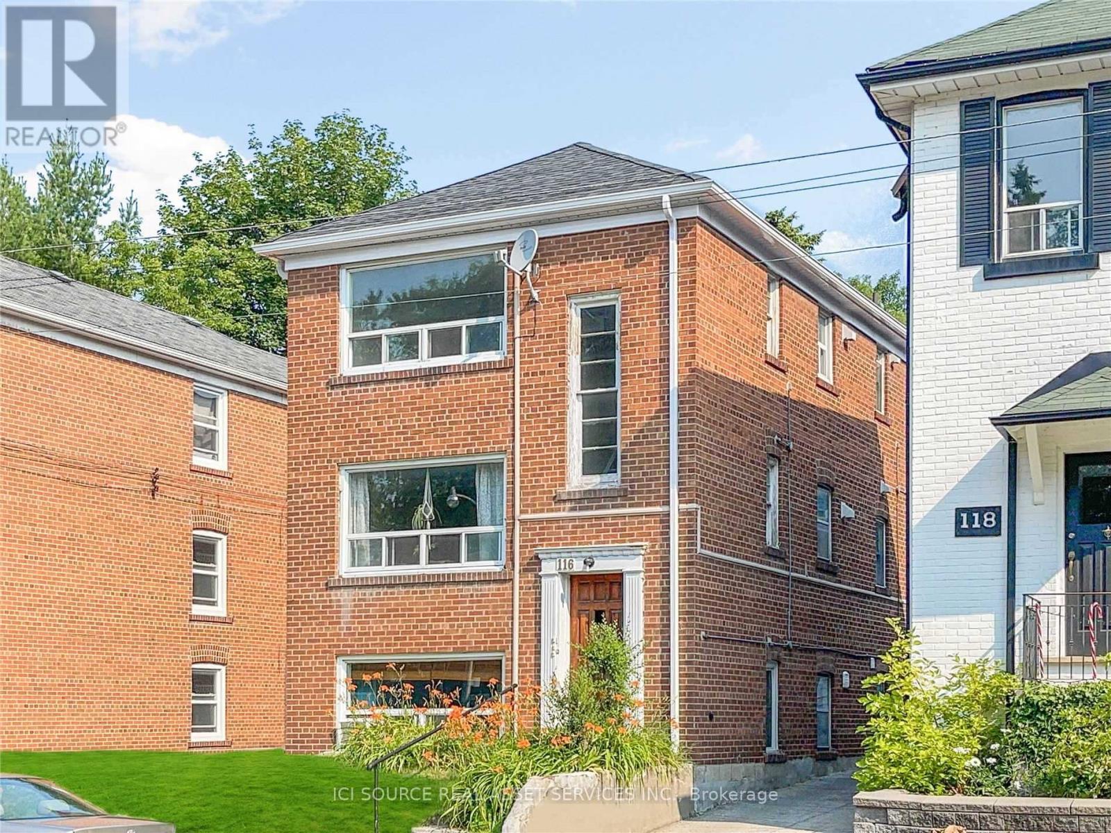 2 - 116 EASTWOOD ROAD