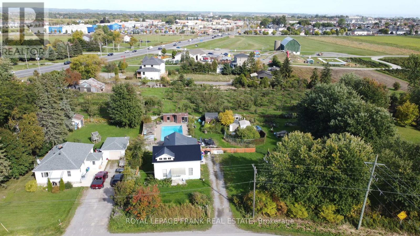 2009 Maple Grove Road Property Photo 1
