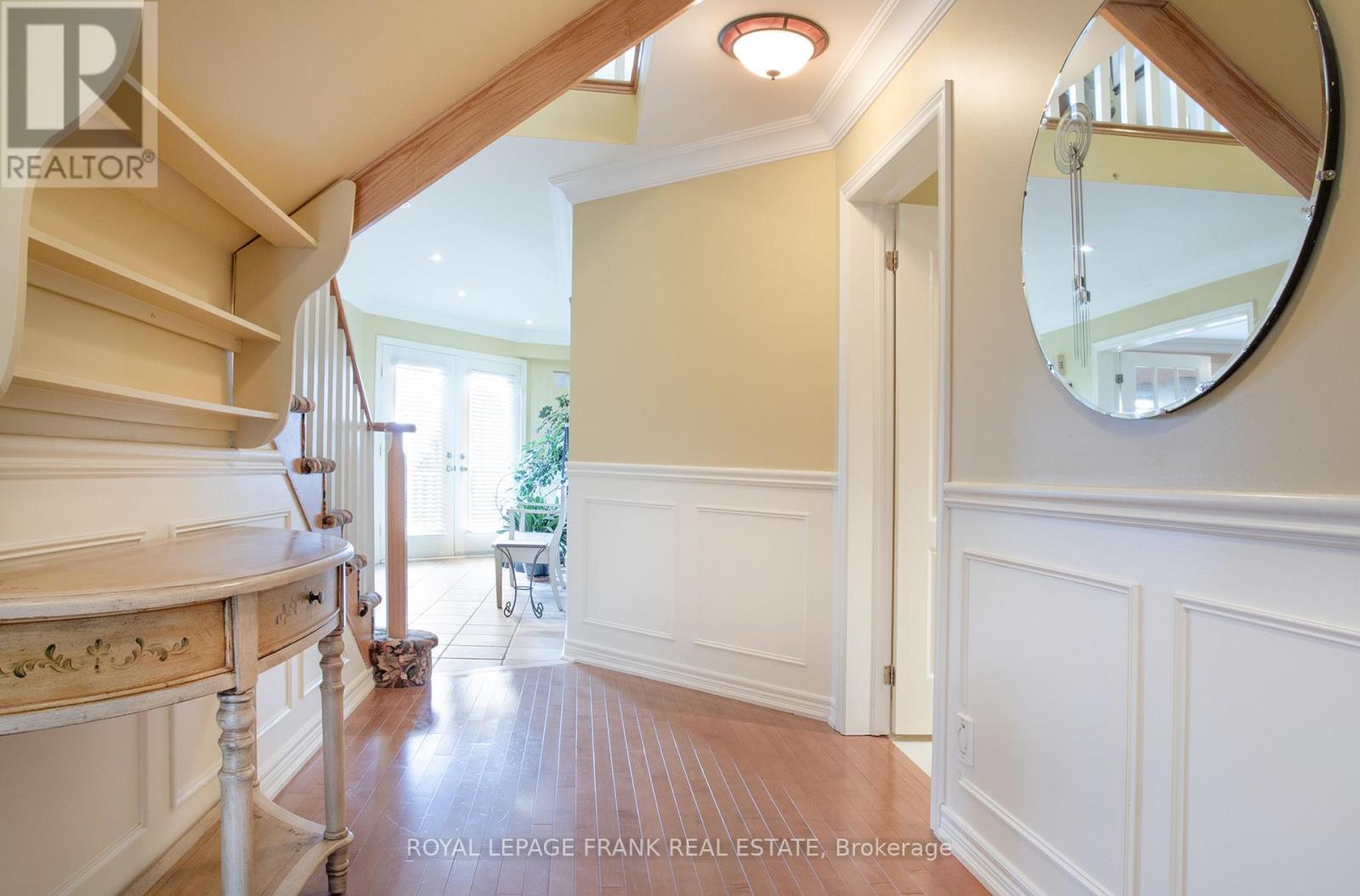 2940 Lakeview Boulevard Property Photo 5