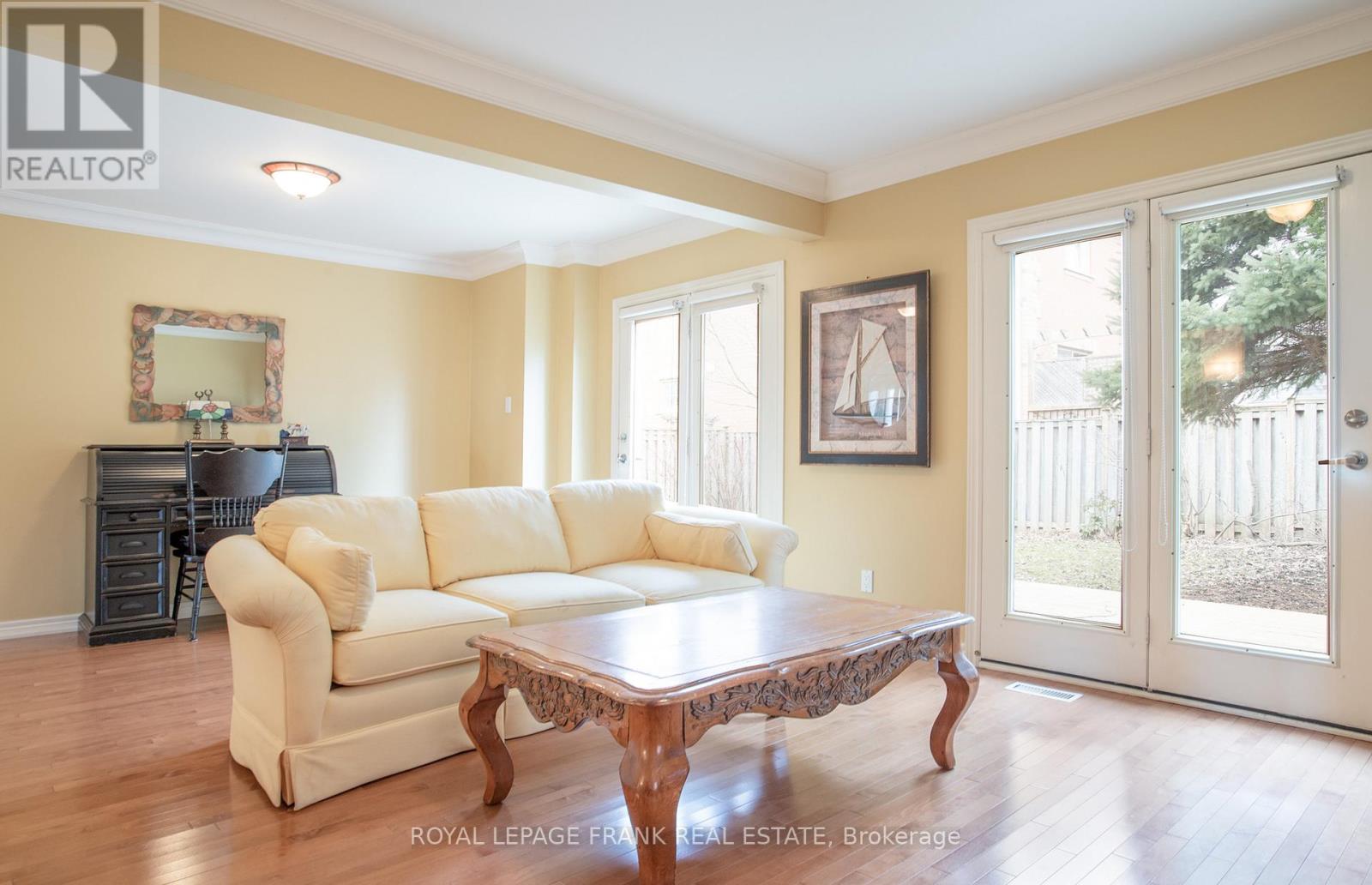2940 Lakeview Boulevard Property Photo 6