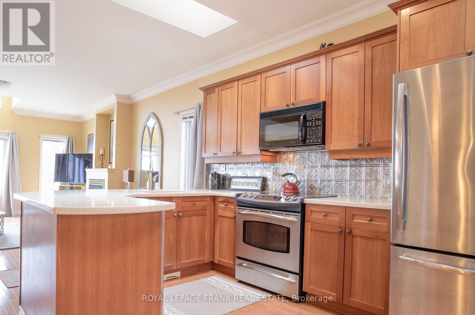 2940 Lakeview Boulevard Property Photo 14