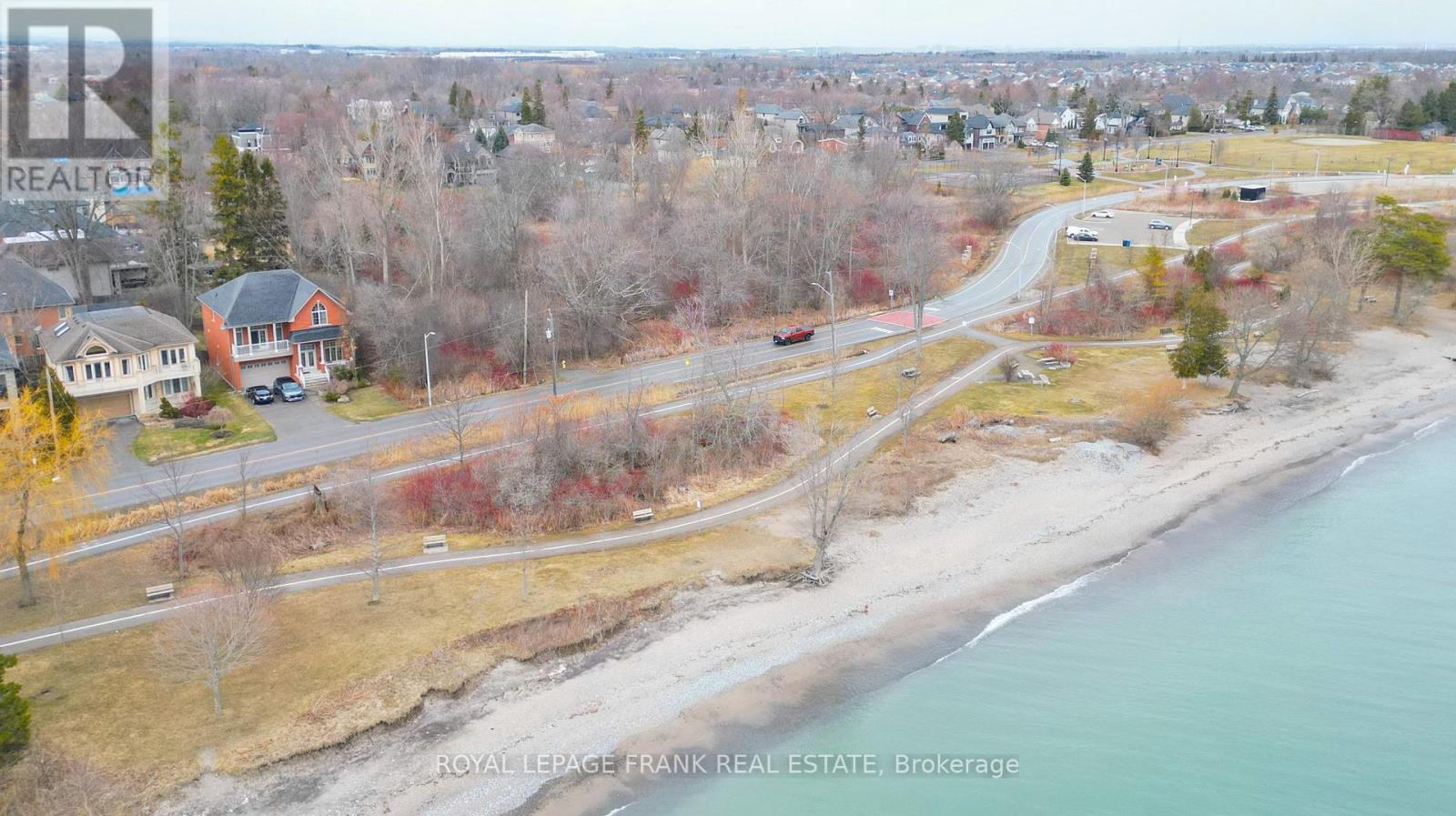 2940 Lakeview Boulevard Property Photo 24