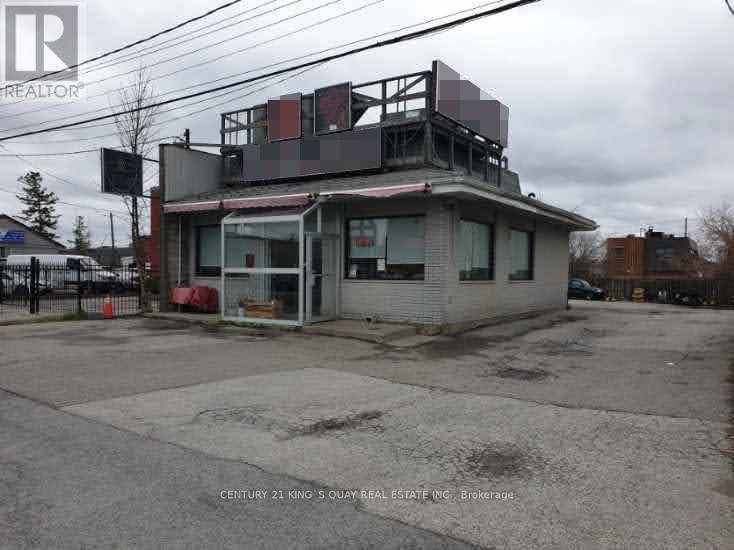 58 Redlea Avenue Property Photo 2