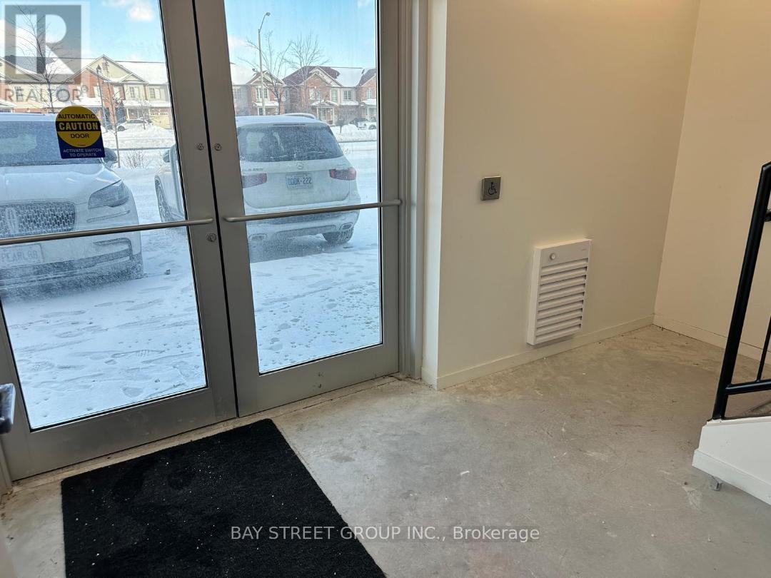 5 - 2560 Morningside Avenue Property Photo 2