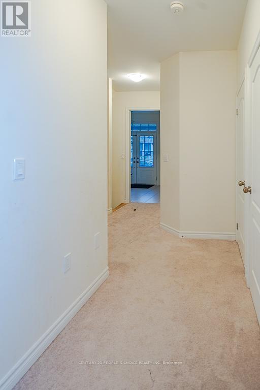 83 Robin Trail Property Photo 2