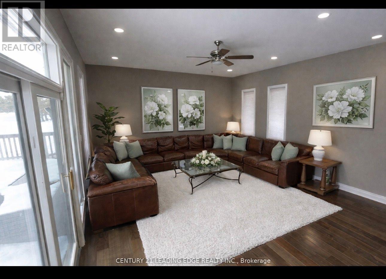 21 Buggey Lane Property Photo 19