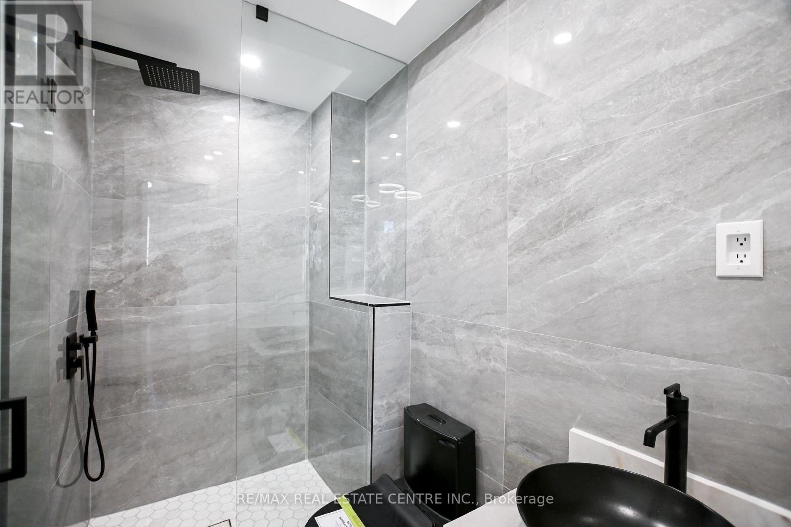 59 Jones Avenue Property Photo 10