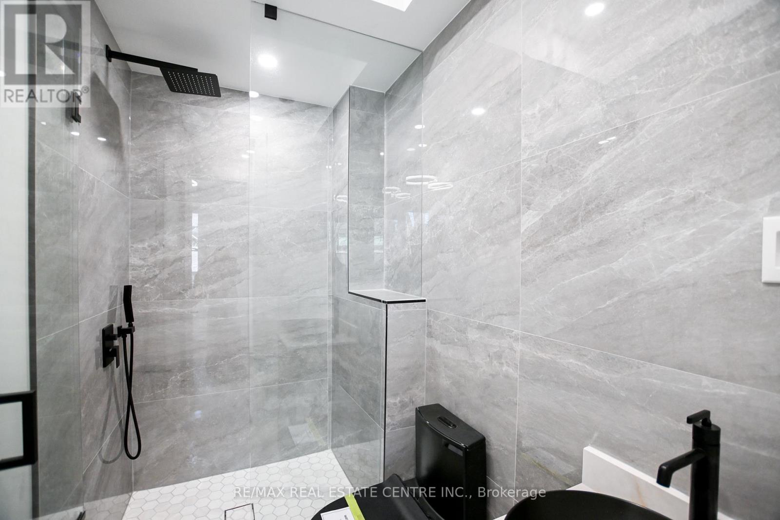 59 Jones Avenue Property Photo 11