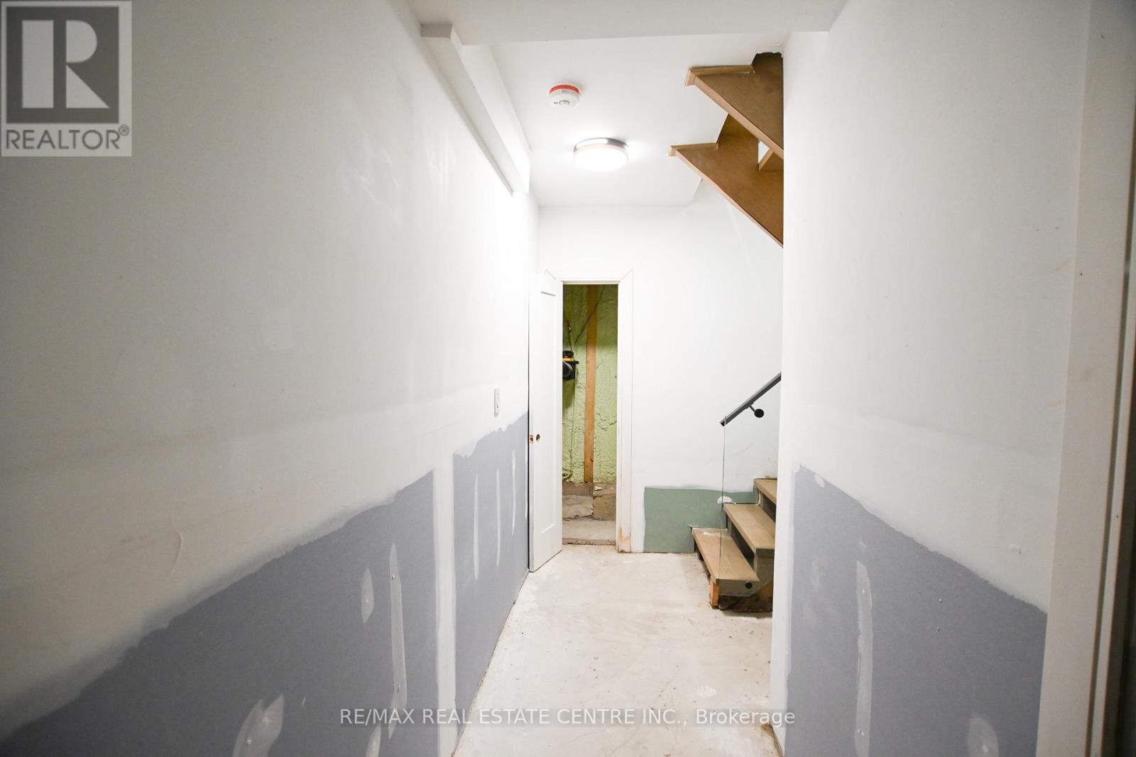 59 Jones Avenue Property Photo 35