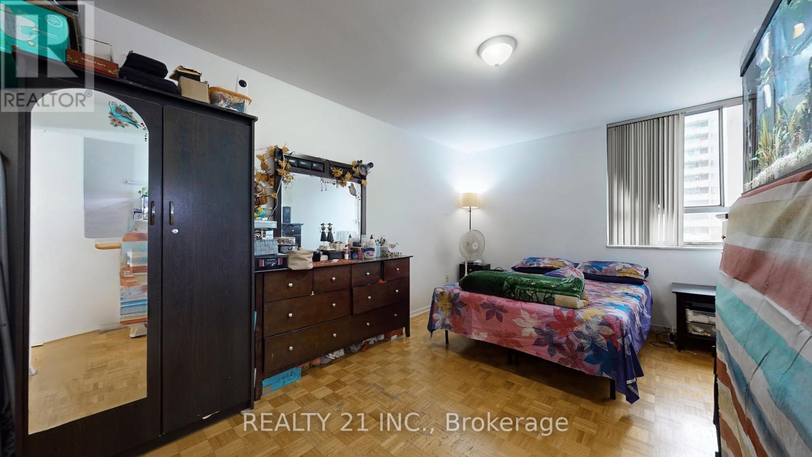 2103 - 5 Massey Square Property Photo 16
