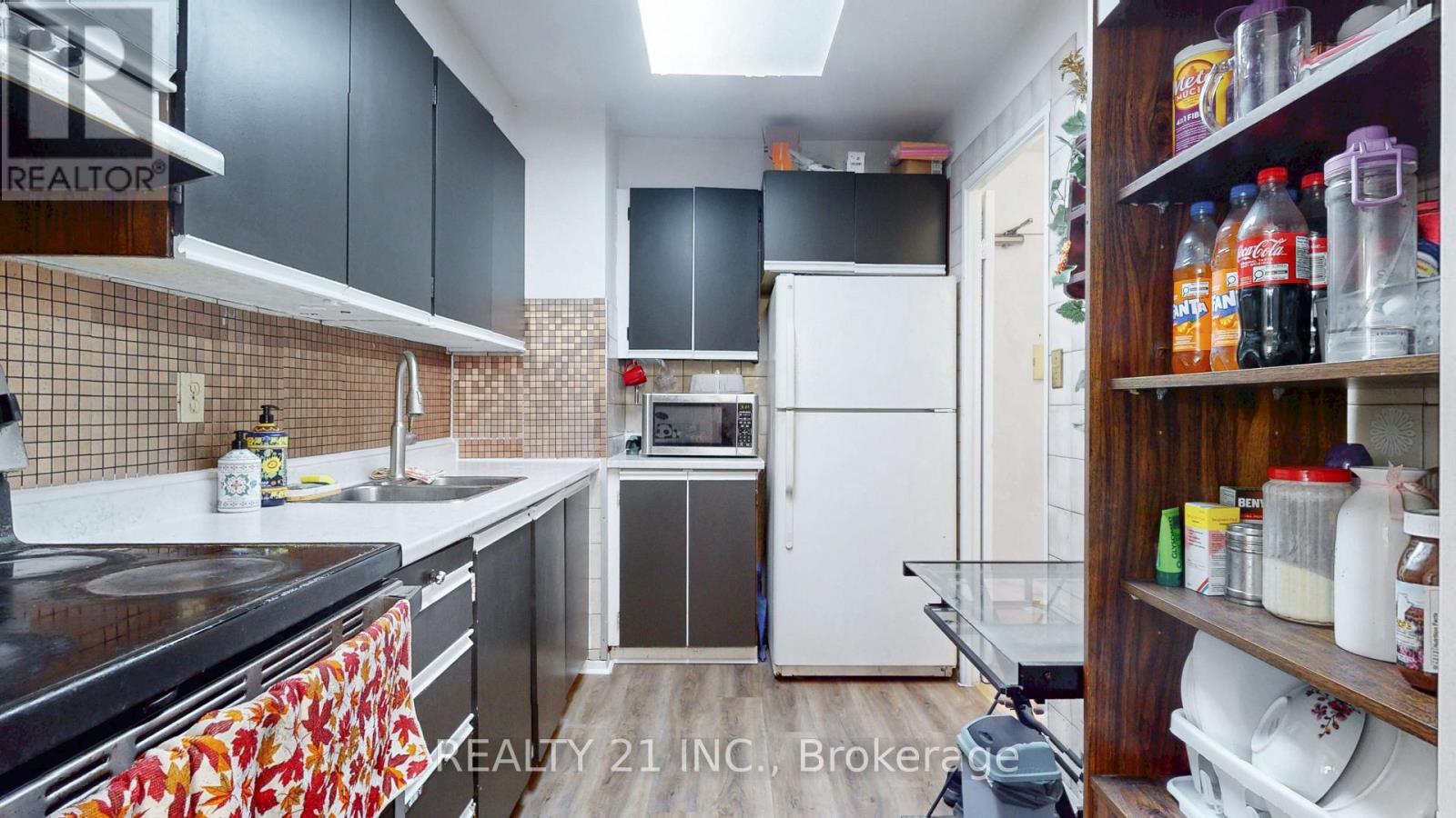2103 - 5 Massey Square Property Photo 20