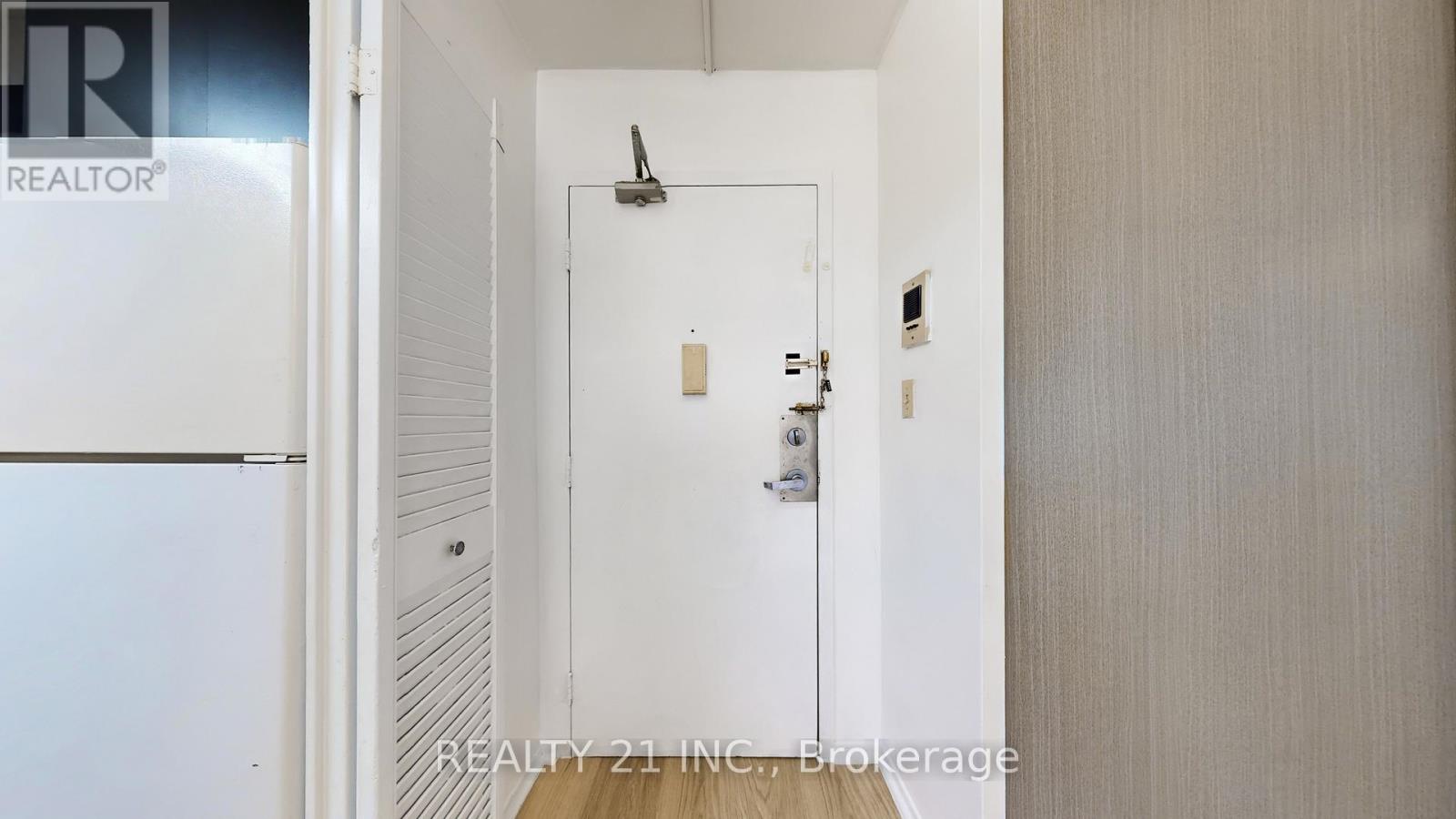 2103 - 5 Massey Square Property Photo 26