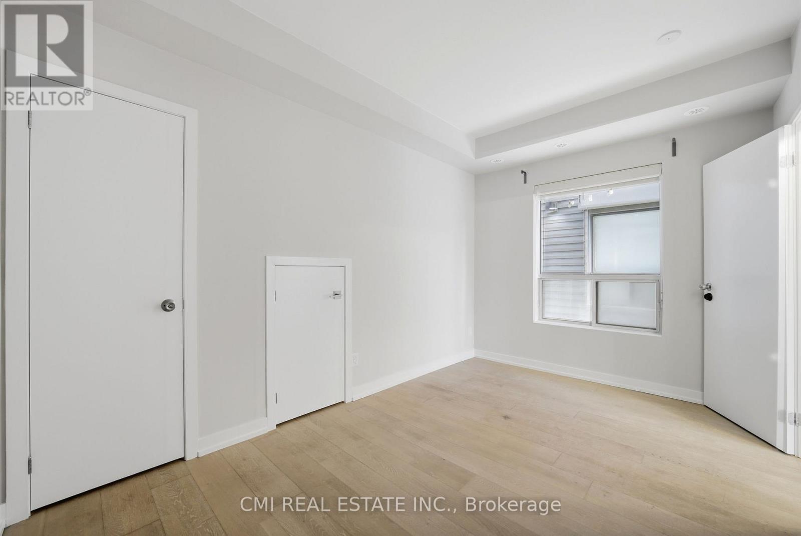 10 - 1321 Gerrard Street E Property Photo 24