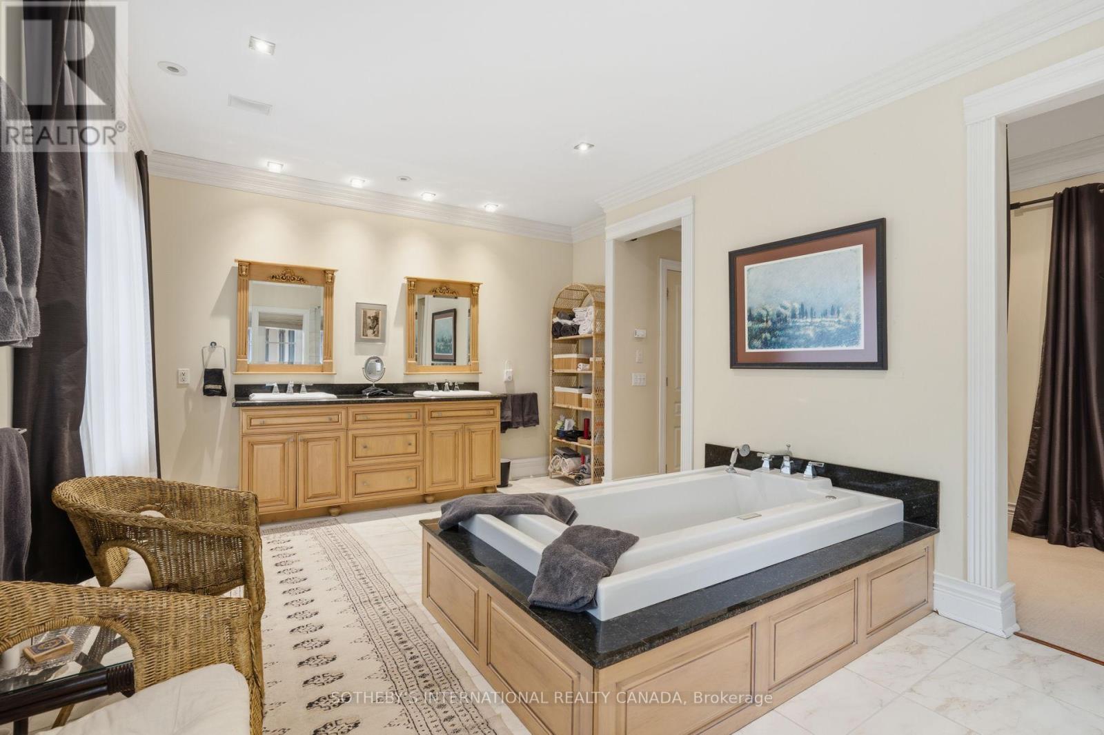 55 Pine Ridge Drive Property Photo 28