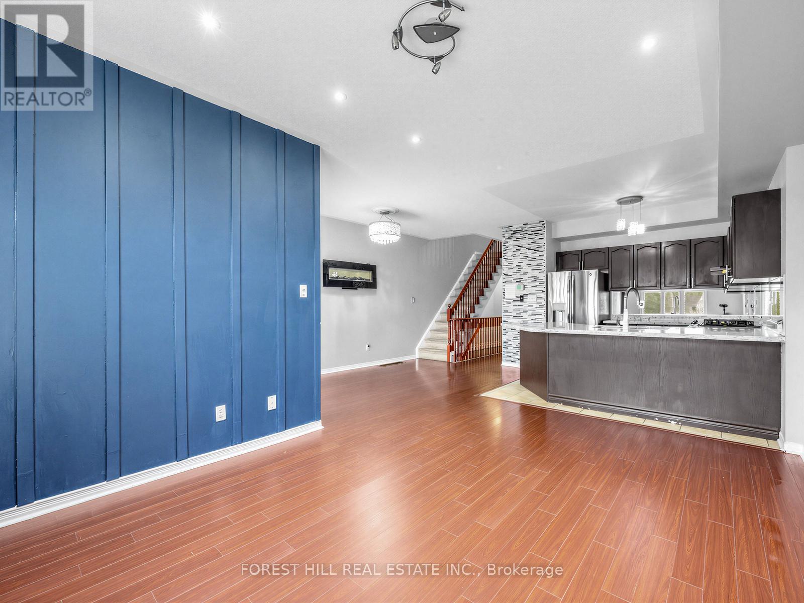 40 Croker Drive S Property Photo 13