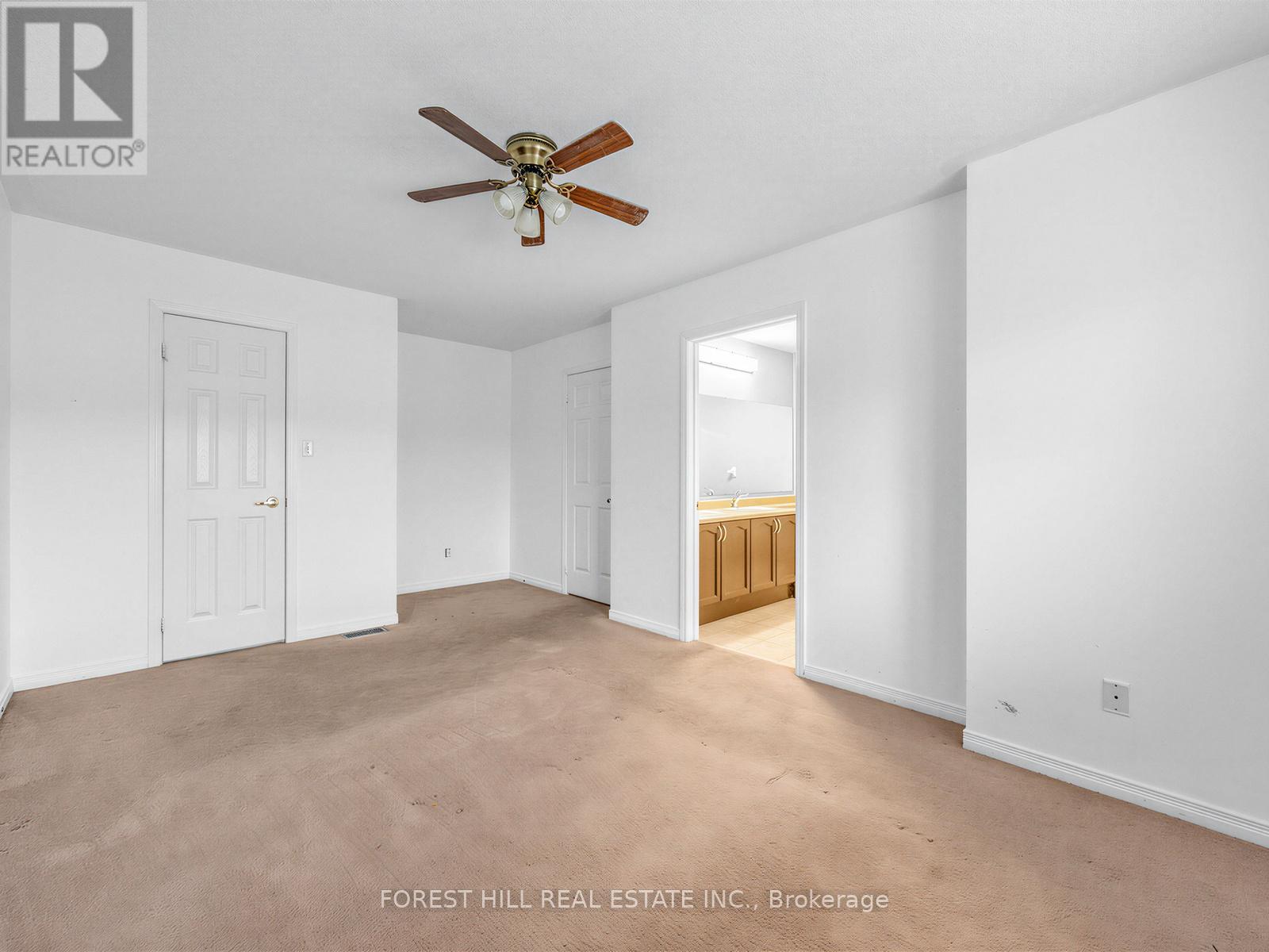 40 Croker Drive S Property Photo 22