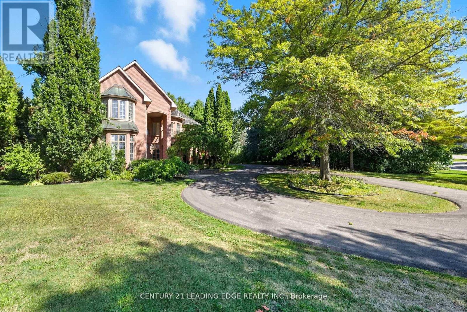 8 Bunhill Court Property Photo 4